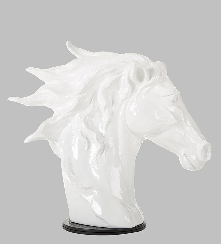 11" White Polyresin Horse Head Sculpture By Homeroots - Image 5
