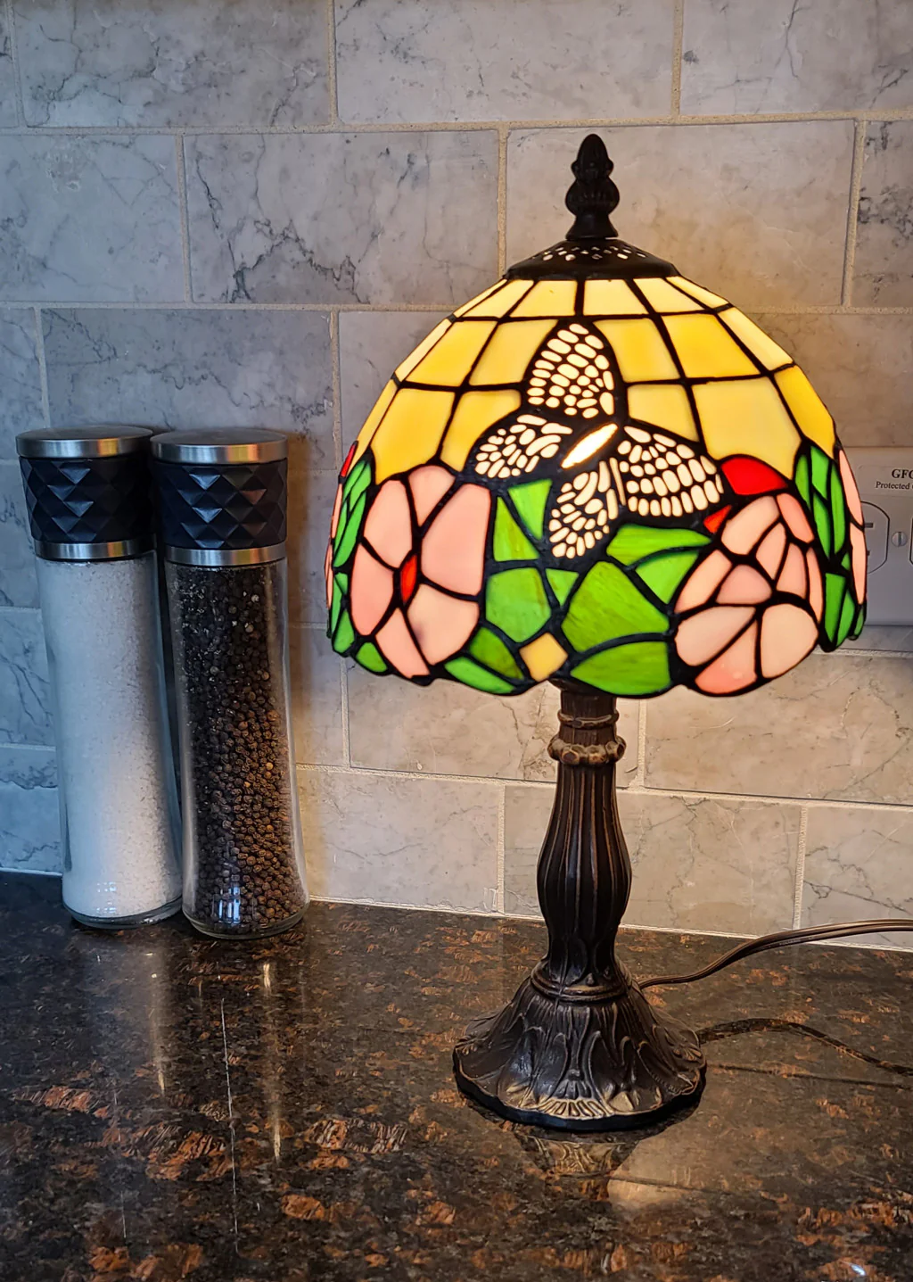 15" Tiffany Style Floral Butterfly Table Lamp By Homeroots - Image 3