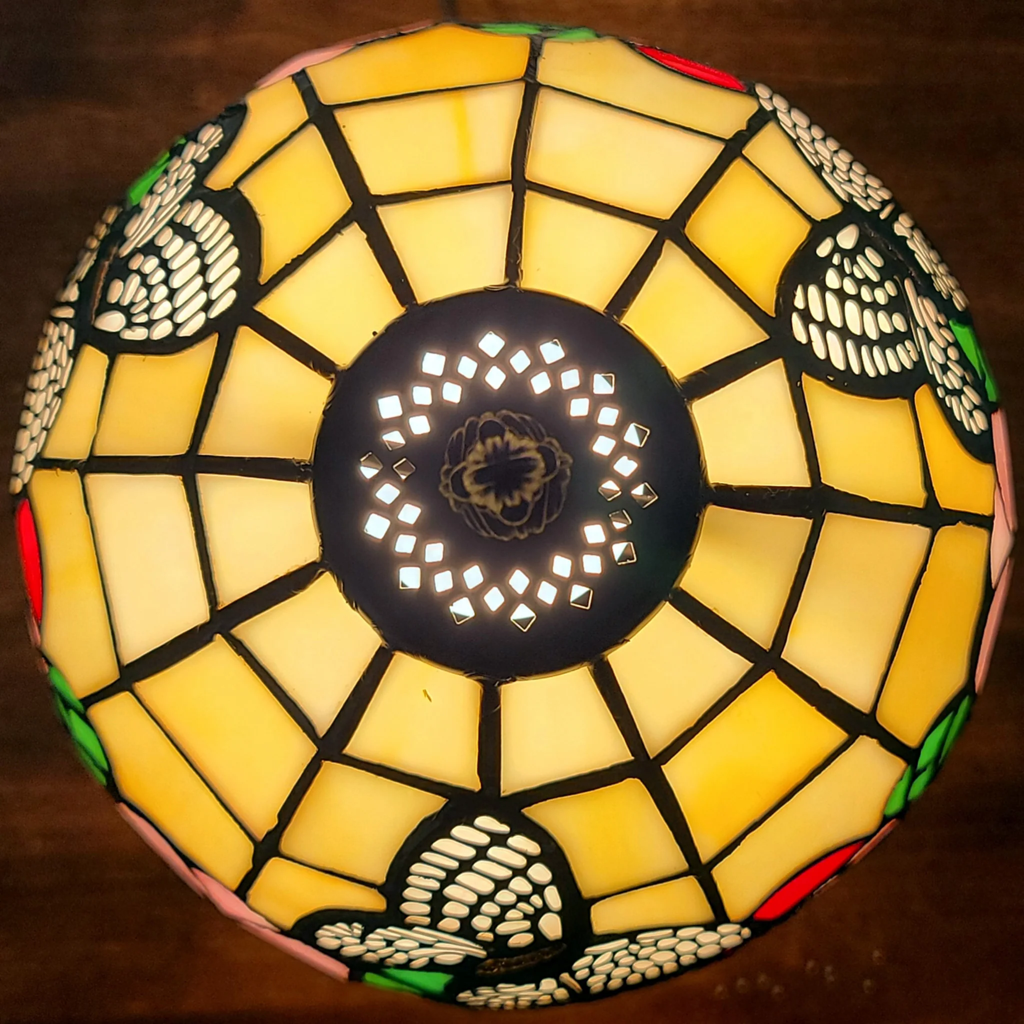 15" Tiffany Style Floral Butterfly Table Lamp By Homeroots - Image 6