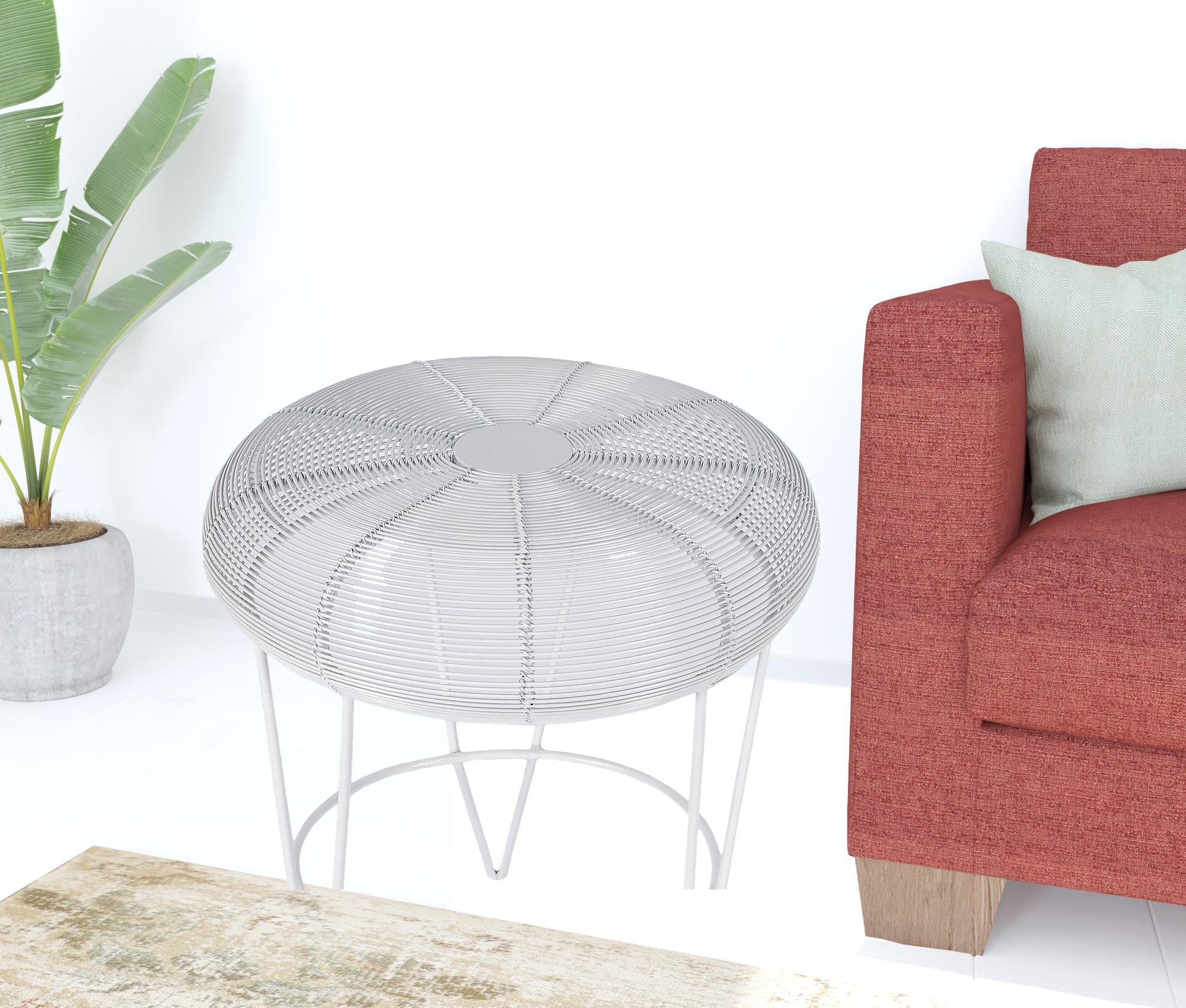18" White Wire Round top End Table By Homeroots - Image 6