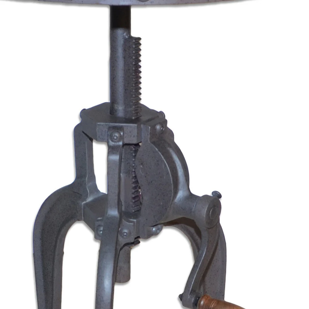 19" Inndustrial And Industrial Metal Round End Table By Homeroots - Image 4