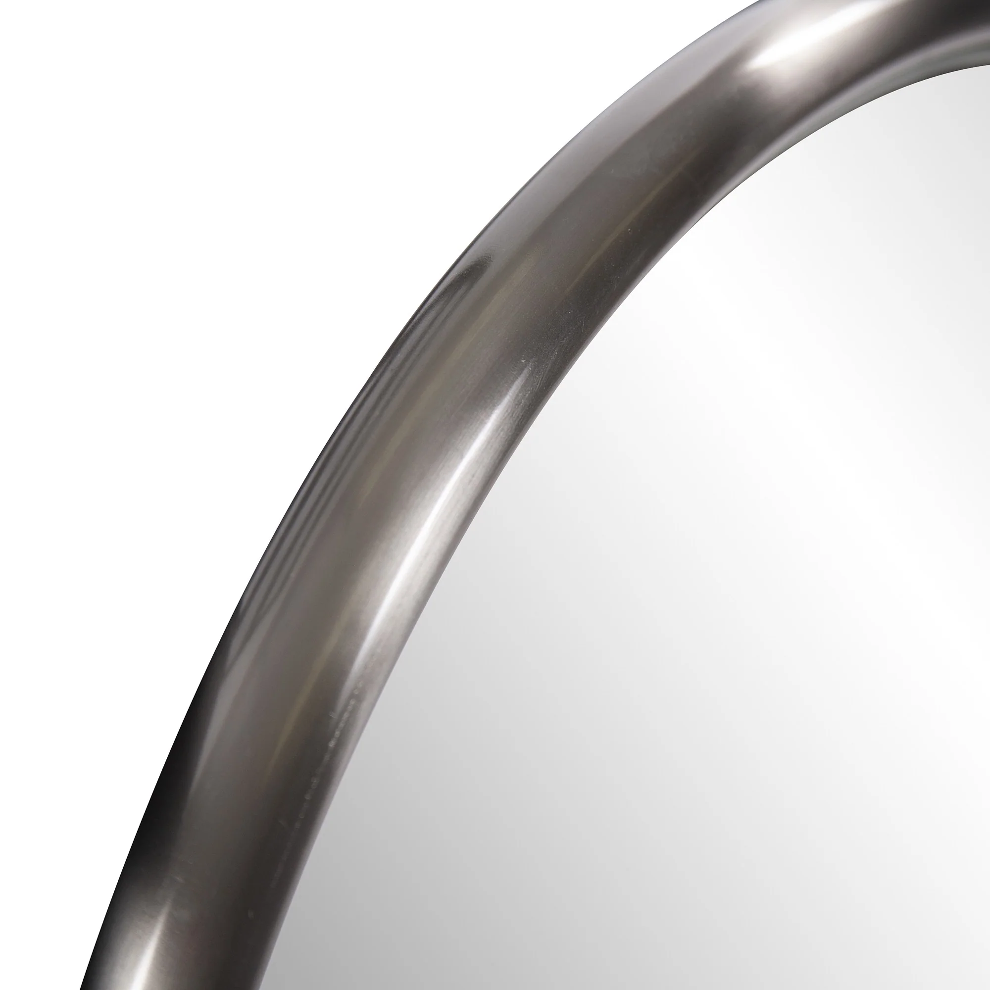 20" Antiqued Brushed Brass Round Wall Mirror By Homeroots - Image 8