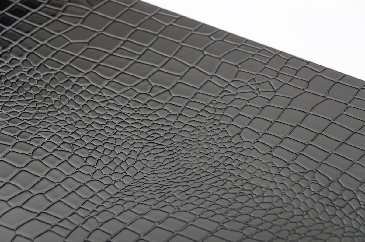 21' Black Crocodile Mdf And Steel Desk By Homeroots - Image 4
