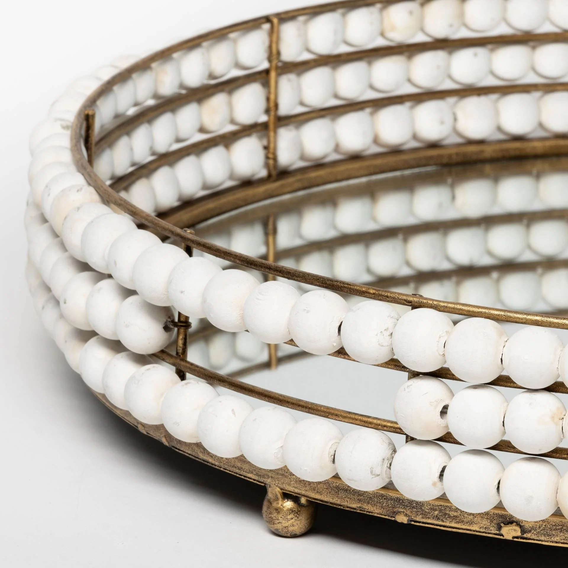 21' Gold Metal With Wooden Bead Frame And Mirrored Glass Bottom Round Tray By Homeroots - Image 3