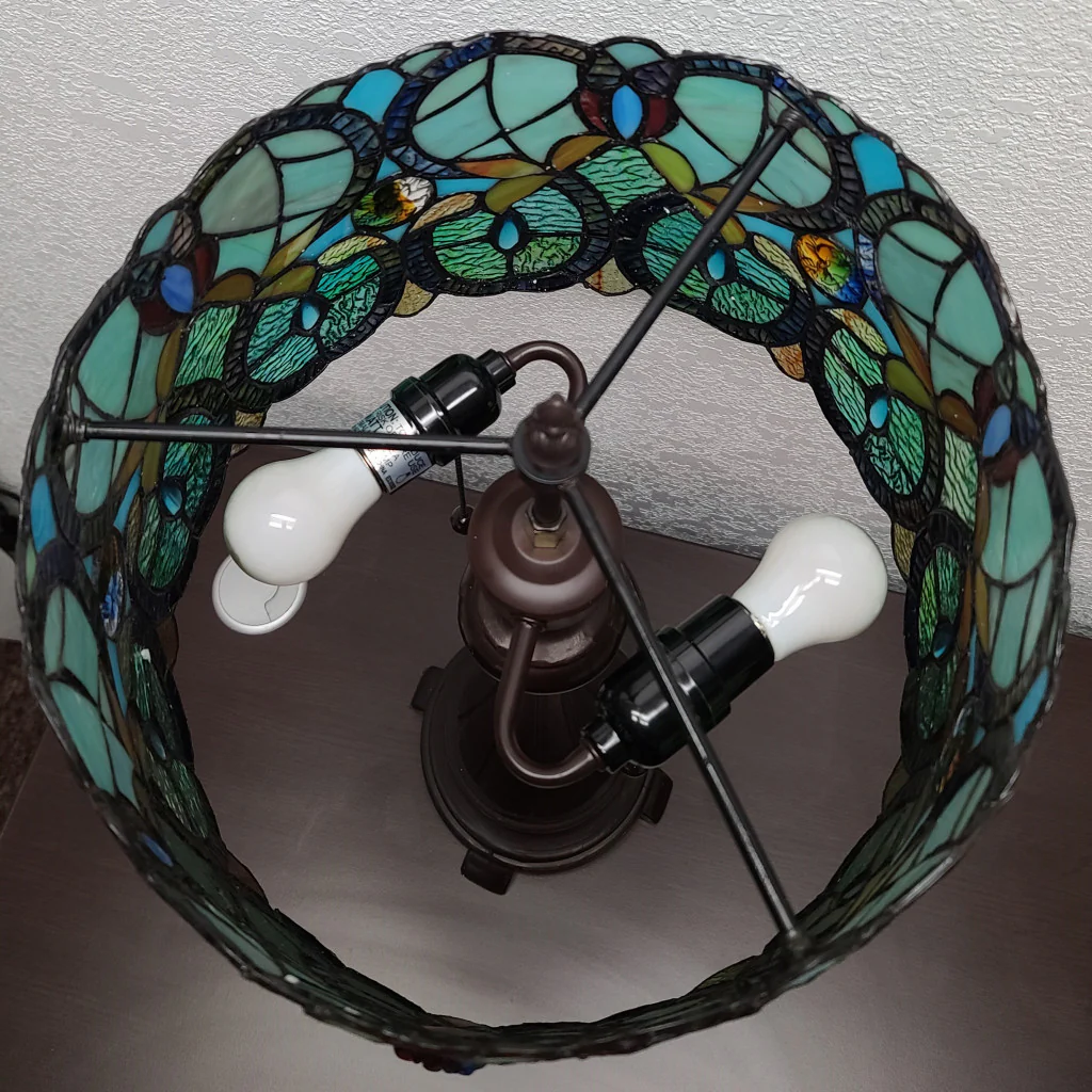21" Stained Glass Two Light Jeweled Floral Drum Table Lamp By Homeroots - Image 3