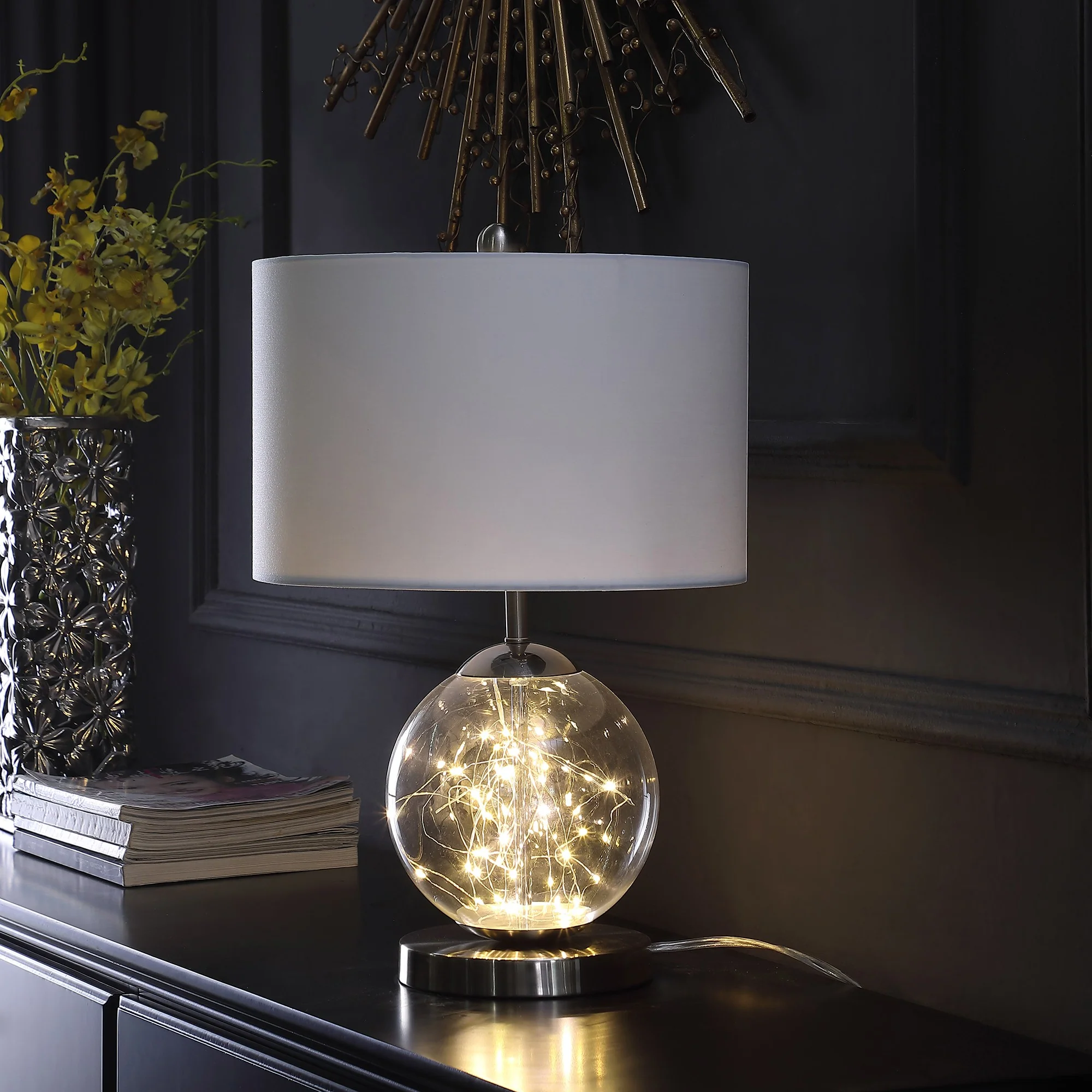 21" Translucent Glass Globe LED Table Lamp With White Drum Shade By Homeroots - Image 5