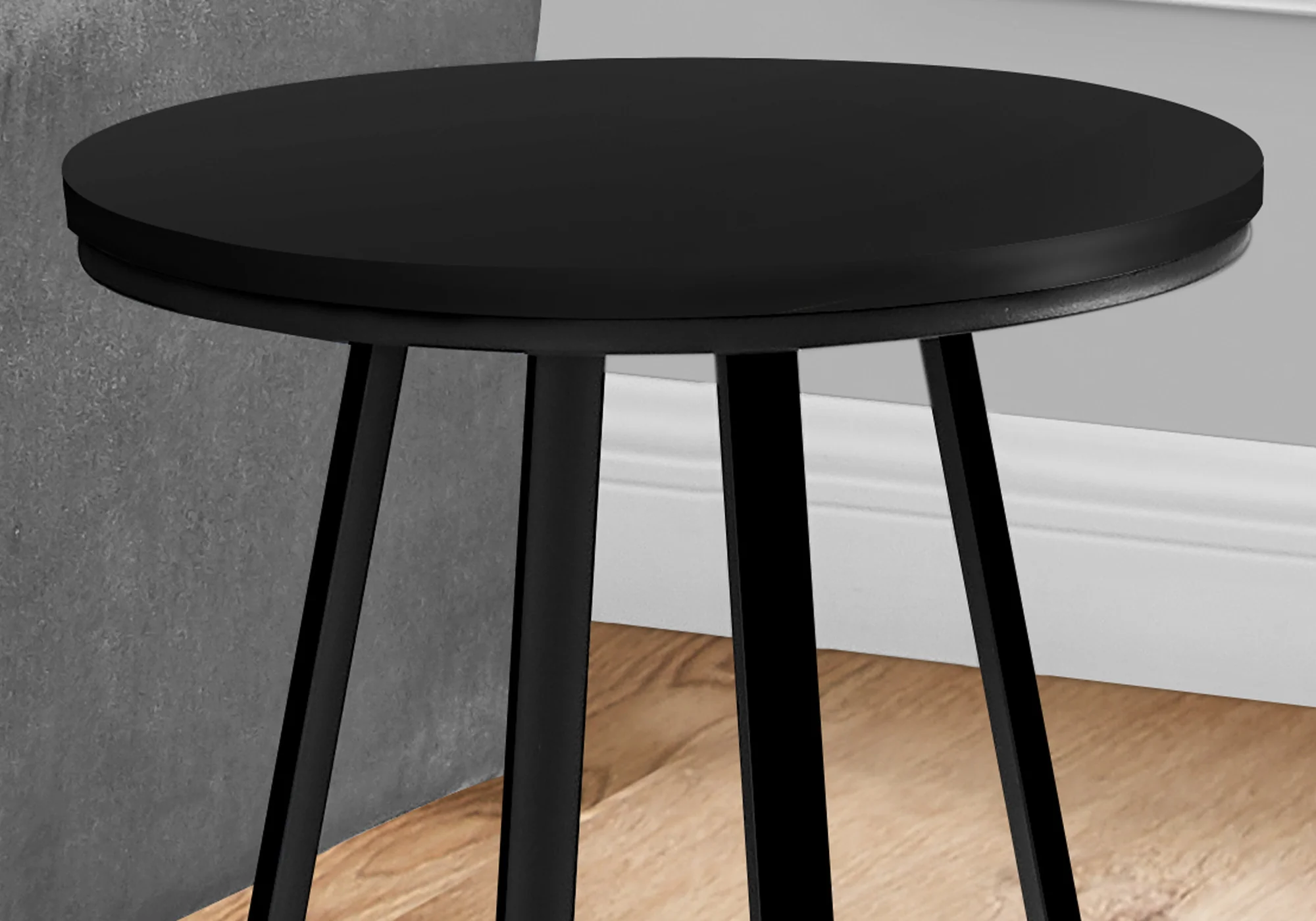22" Black Round End Table By Homeroots - Image 3