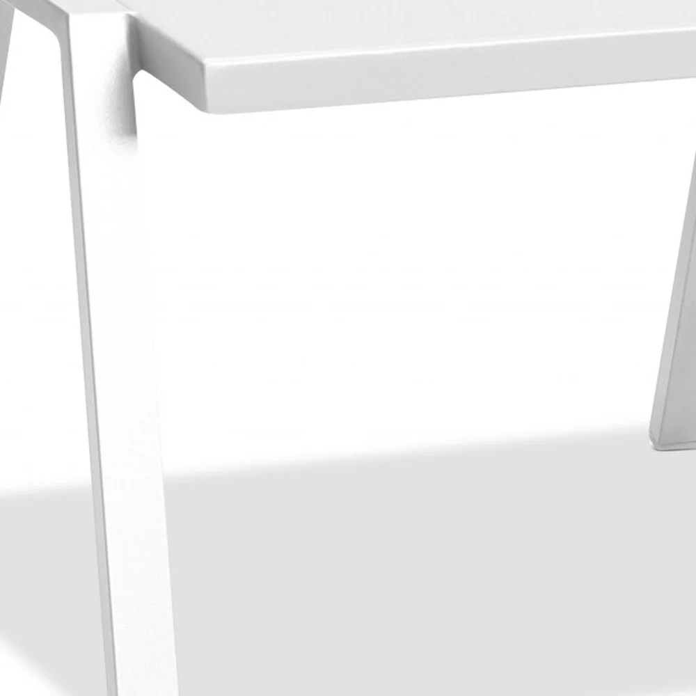 22 X 18 X 16 White Aluminum Side Table By Homeroots - Image 4