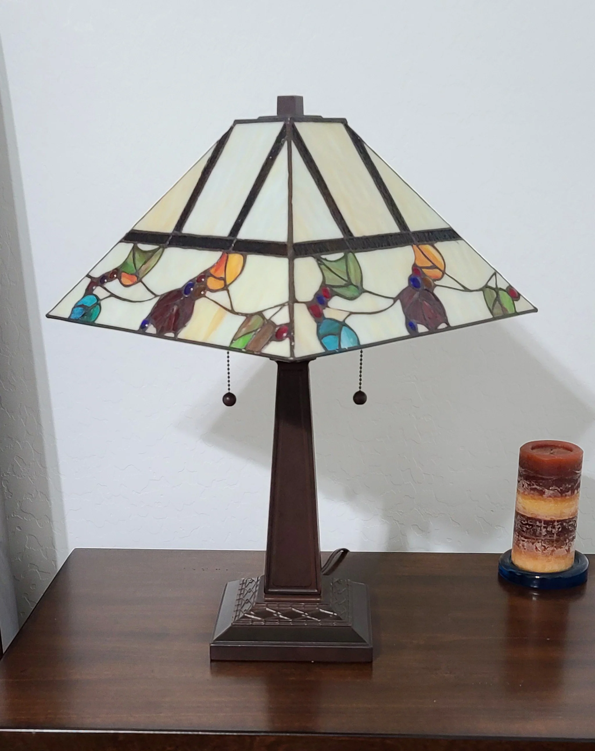 23" Cream and Jewel Stained Glass Two Light Mission Style Table Lamp By Homeroots - Image 3