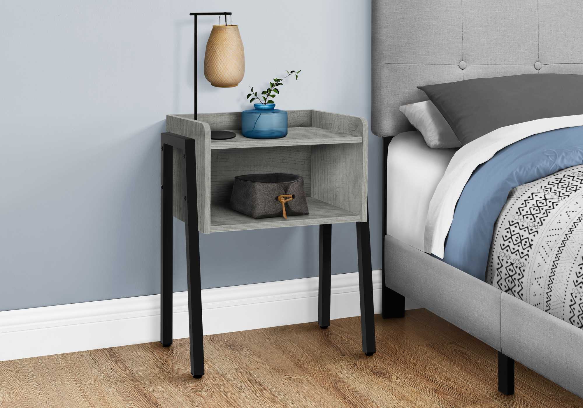 23" Rectangular Grey and Black Metal Accent Table By Homeroots - Image 3