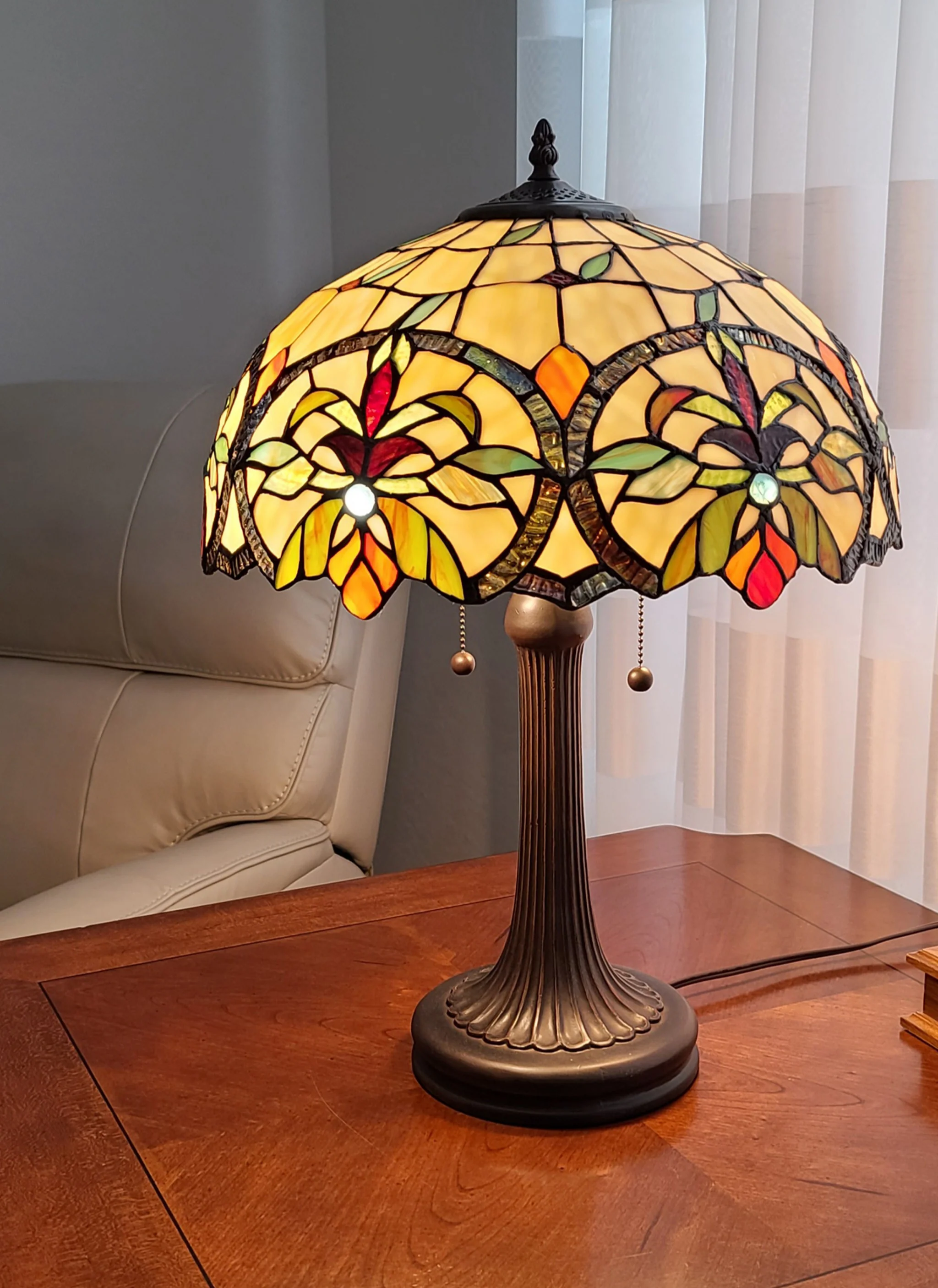 23" Stained Glass Two Light Jeweled Floral Table Lamp By Homeroots - Image 3