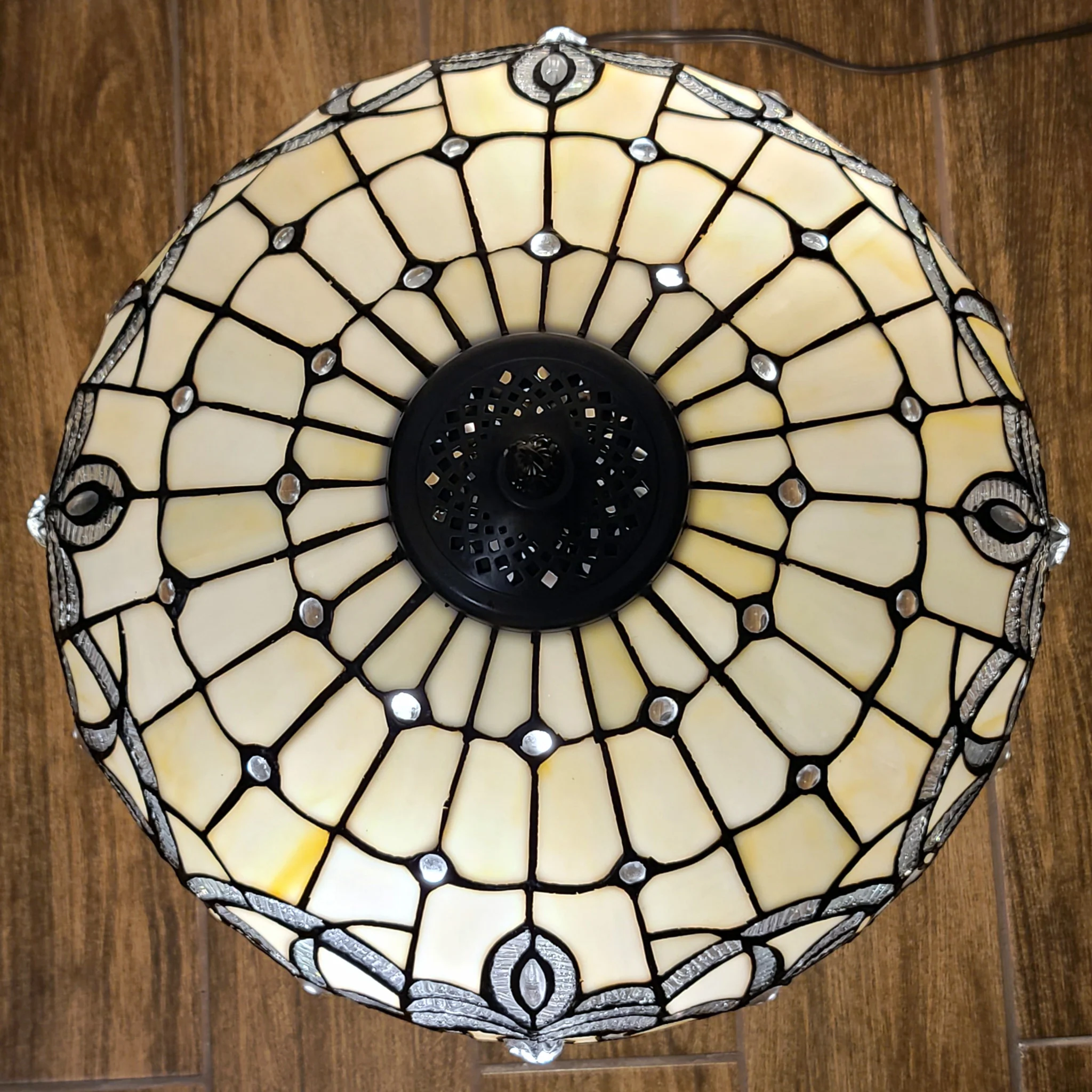 24" Stained Glass Two Light Stained Glass Two Light Accent Table Lamp By Homeroots - Image 3
