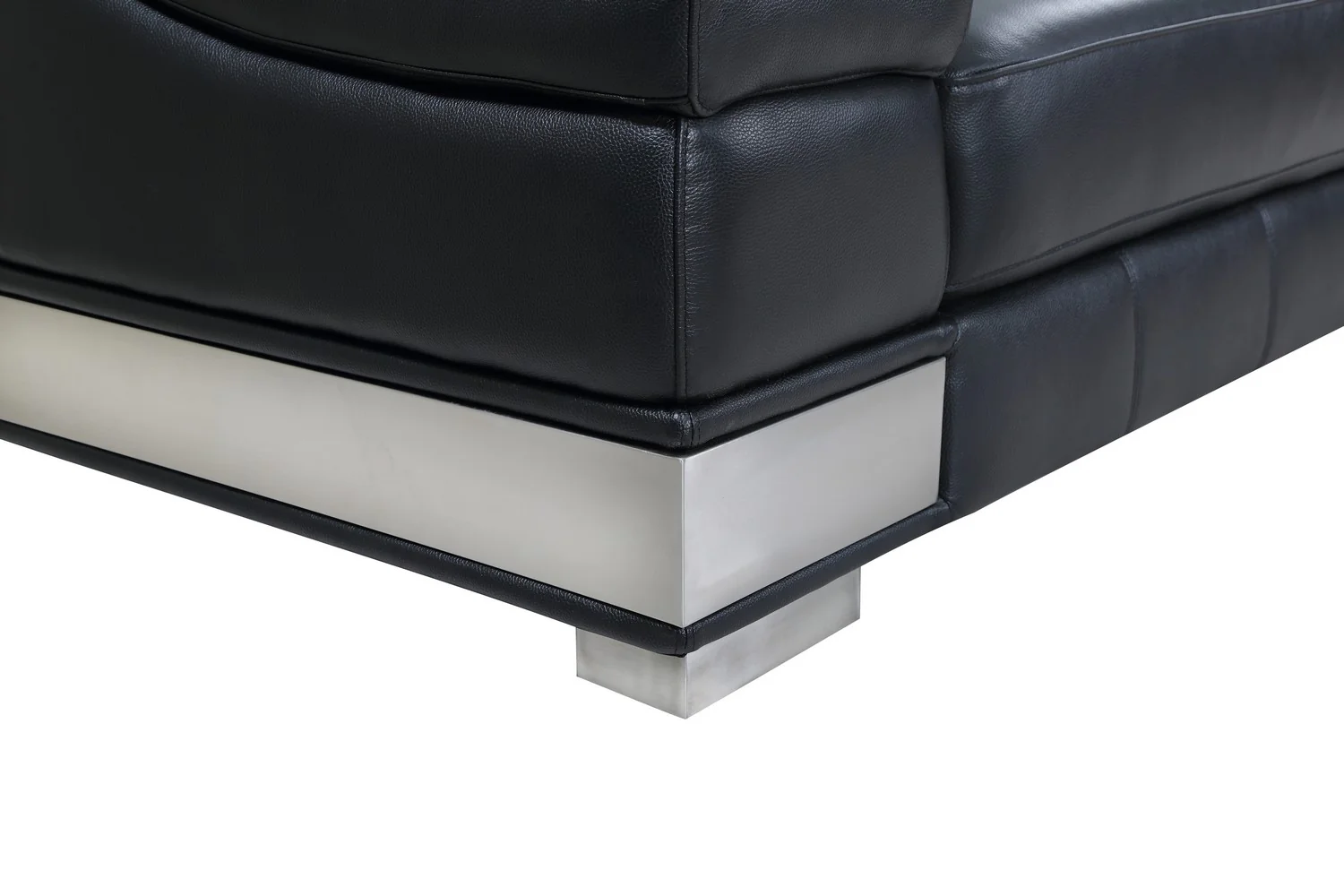 31" to 39" Black Modern Leather Chair By Homeroots - Image 6