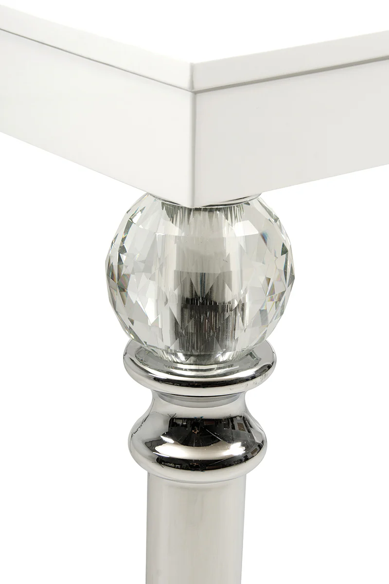 31' White Crocodile Dining Table With Crystal Clear Legs By Homeroots - Image 4