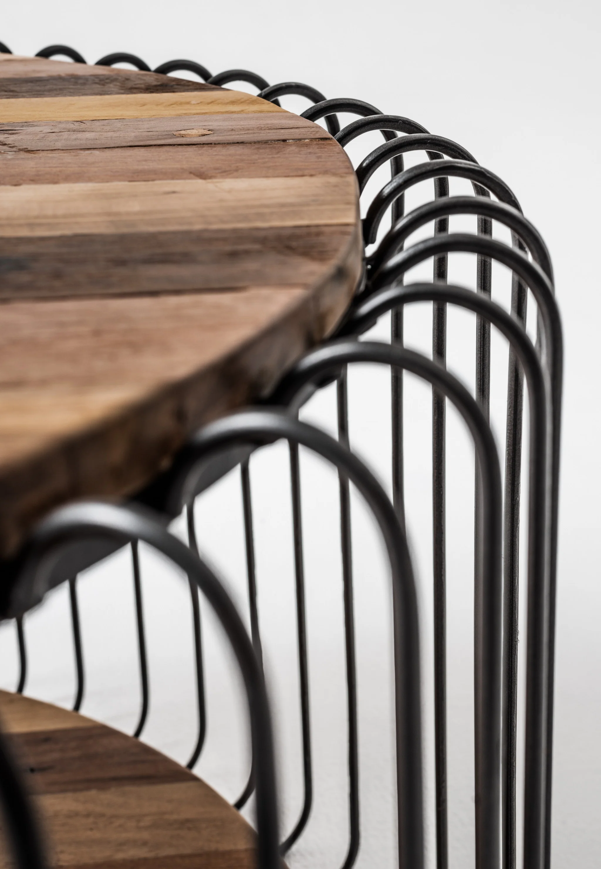 32" Black and Natural Reclaimed Wood and Iron Round Coffee Table By Homeroots - Image 7