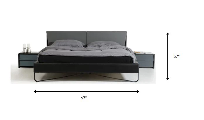 37' Grey And Black Leatherette And Metal Queen Bed By Homeroots - Image 6