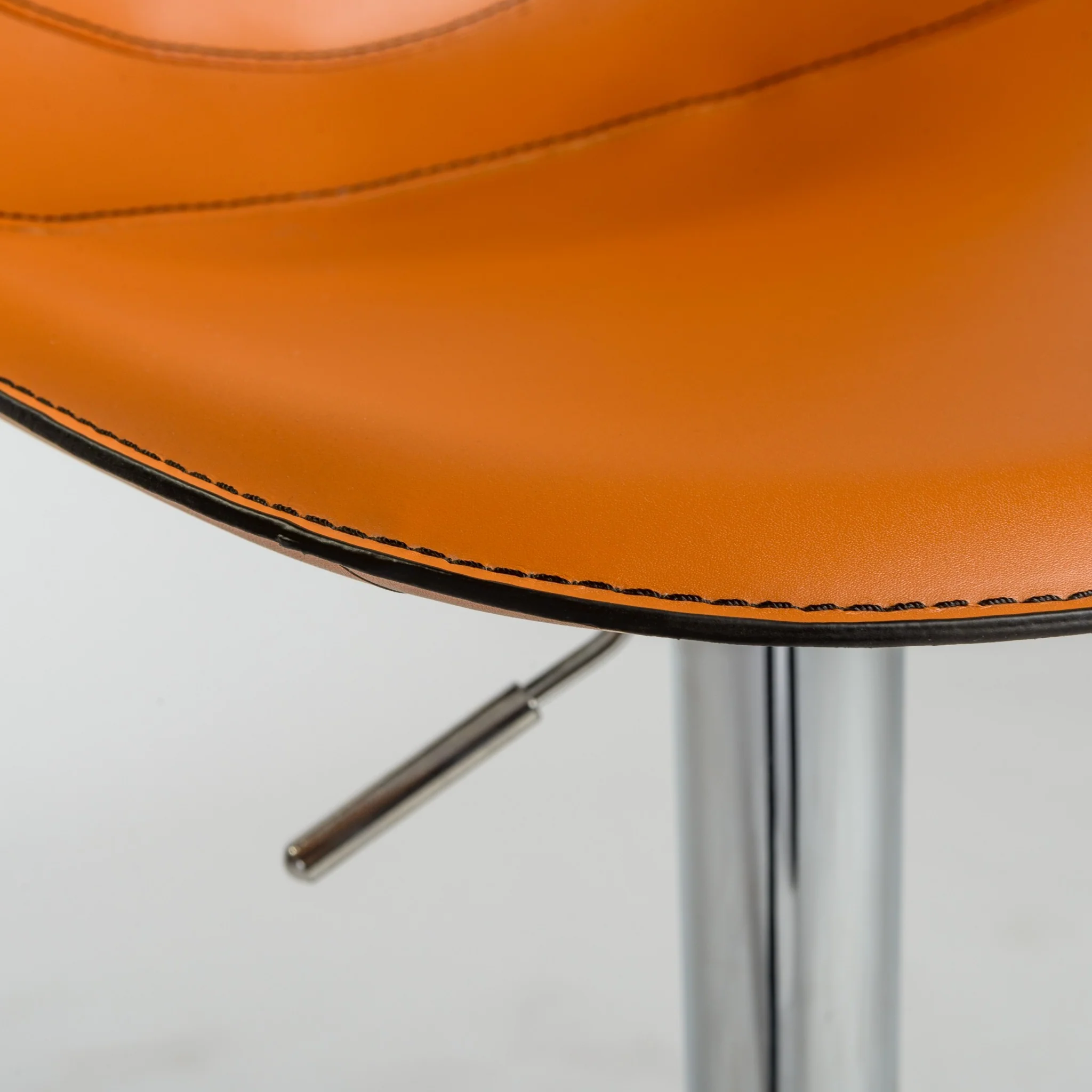 40" Terra Cotta And Silver Steel Swivel Low Back Bar Height Chair With Footrest By Homeroots - Image 7