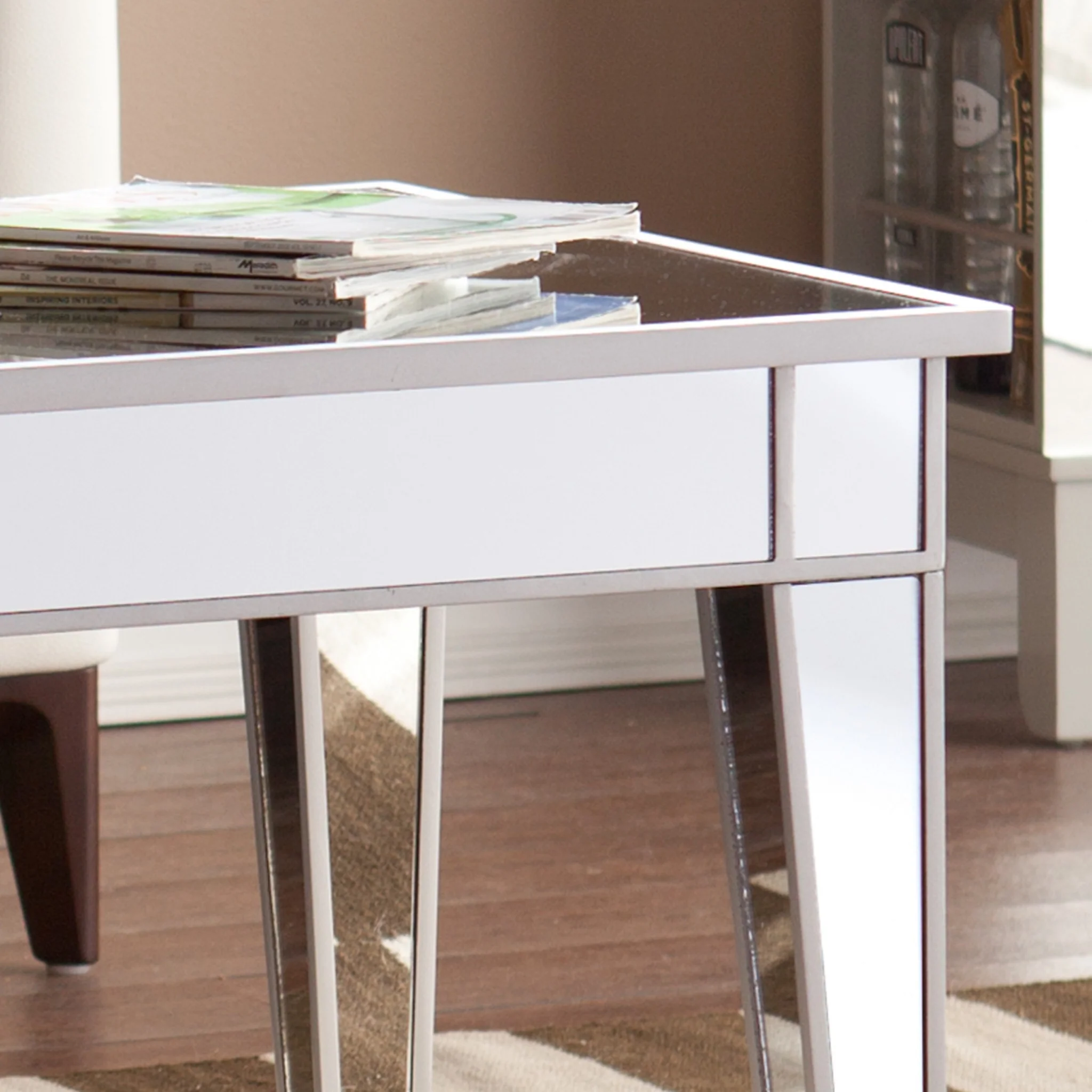 42" Silver Mirrored And Metal Rectangular Mirrored Coffee Table By Homeroots - 402167 - Image 2