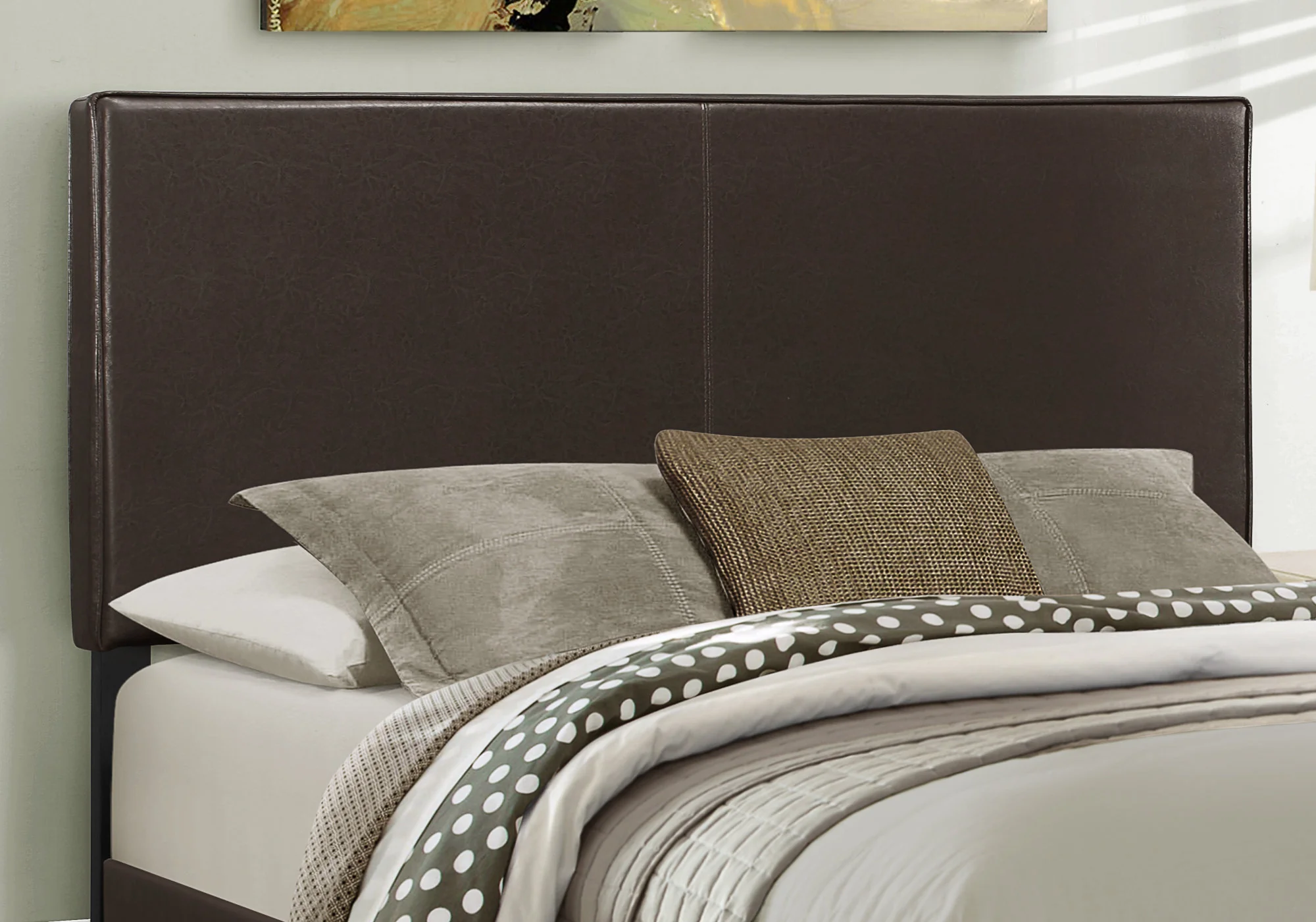45.75" Solid Wood Mdf And Foam Queen Size Bed With Leather Look By Homeroots - Image 3