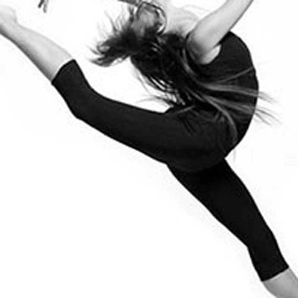 47" Canvas 2 Panels Dancers Black and White Photo By Homeroots - Image 5