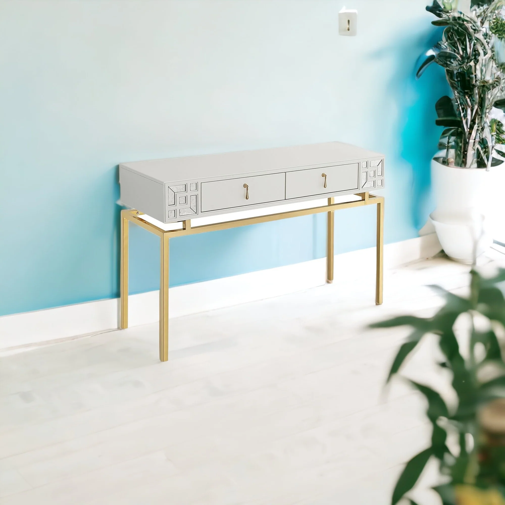 47" White and Gold Wood and Manufactured Wood Blend Mirrored Console Table With Storage By Homeroots - Image 5