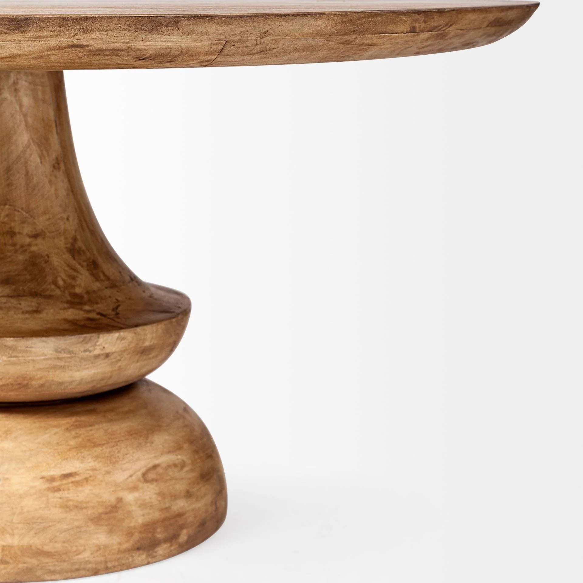 60' Round Blonde Solid Wood And Base Dining Table By Homeroots - Image 3