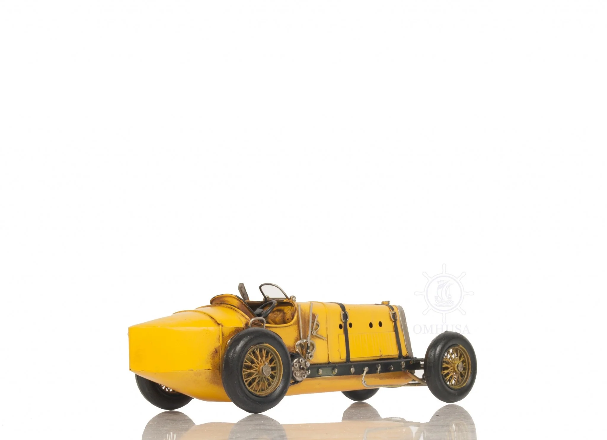 Alfa Romeo P2 Classic Racing Car Sculpture By Homeroots - Image 5