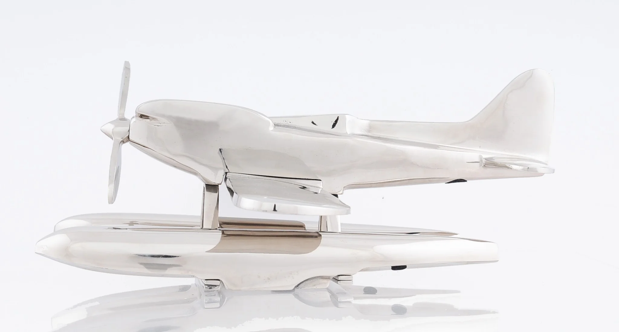 Alum Seaplane By Homeroots - Image 2