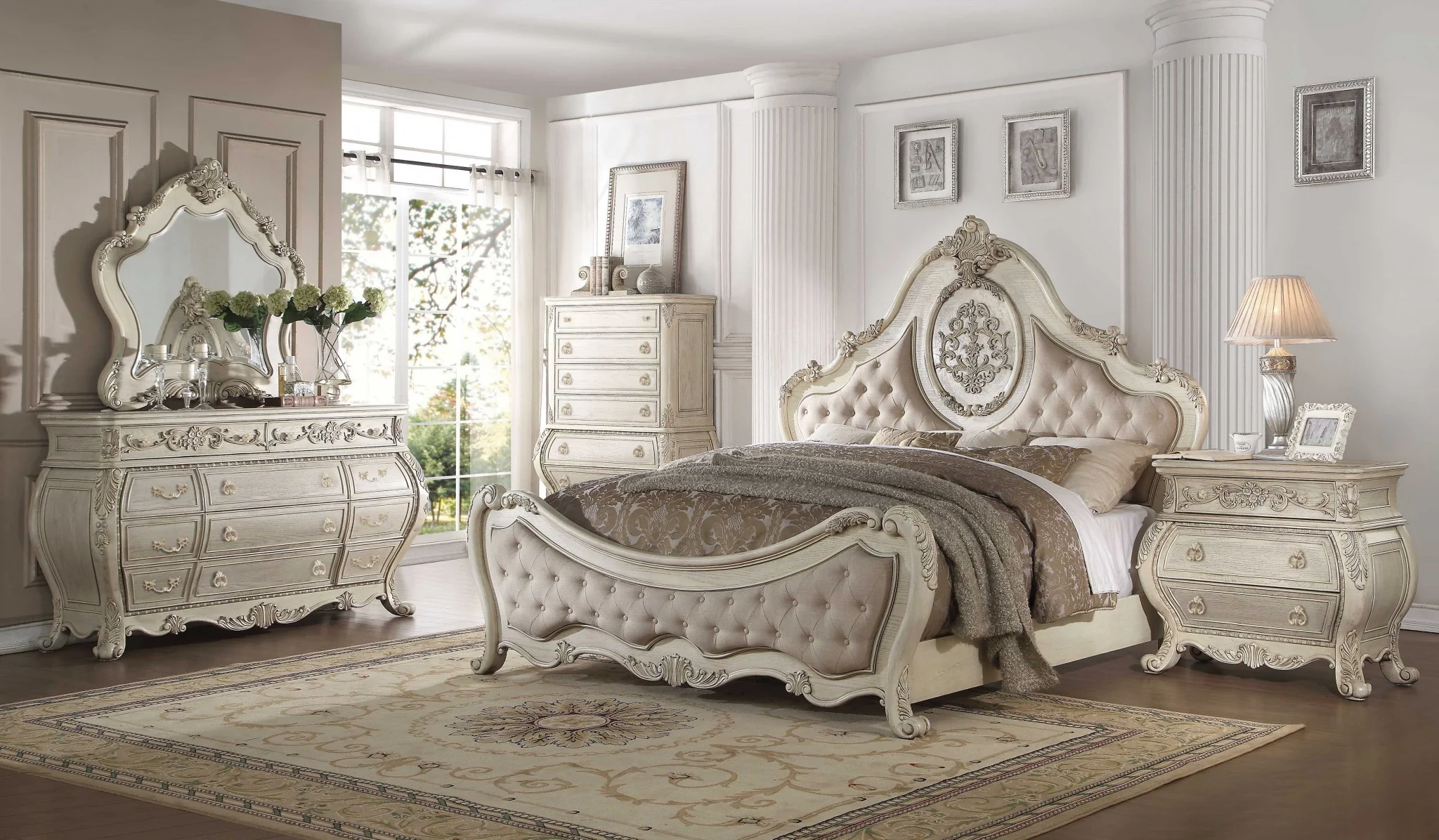 Antique White Wood Chest By Homeroots - 347136 - Image 2