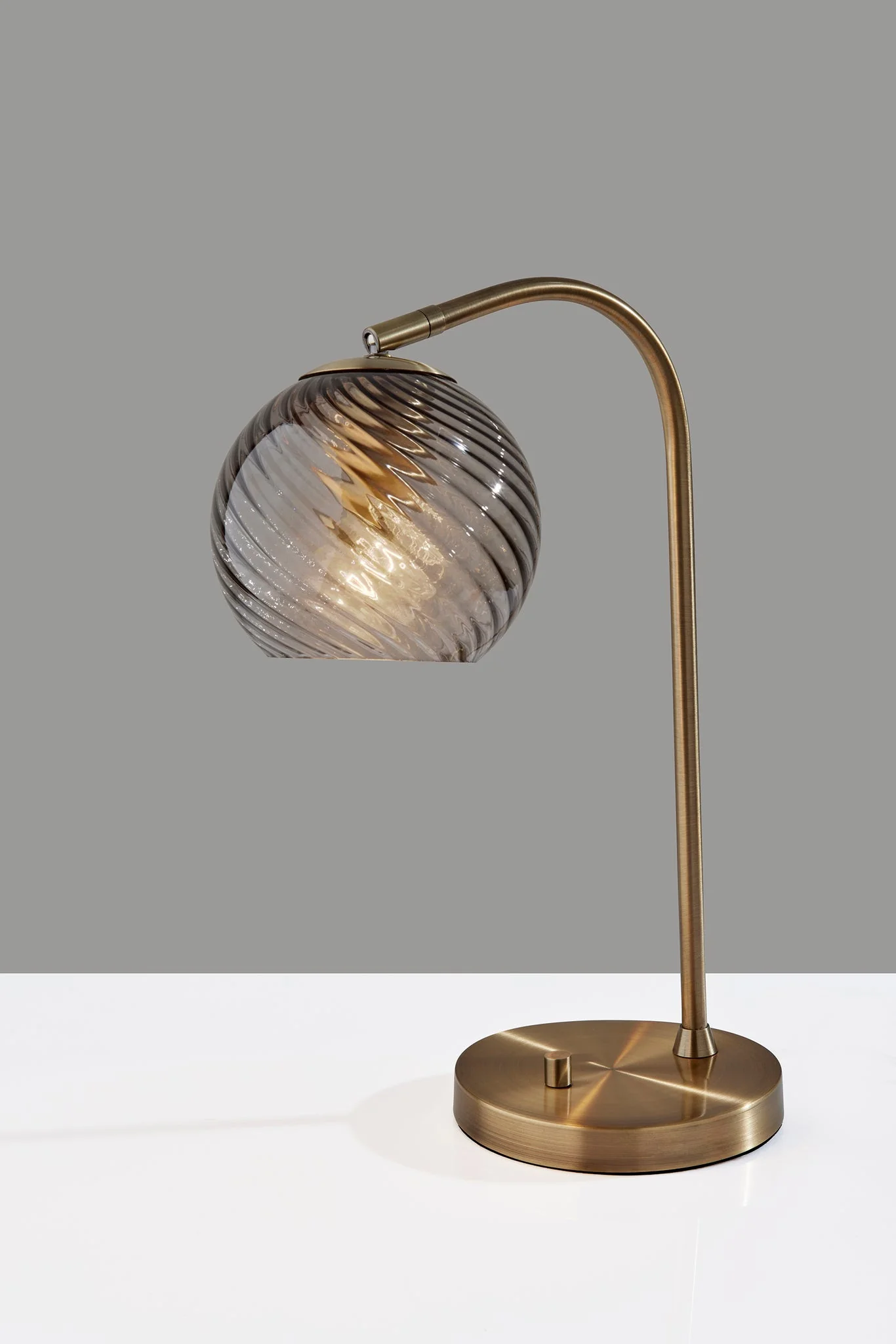 Antiqued Brass Metal Desk Lamp With Light Gray Swirl Globe Shade By Homeroots - Image 5