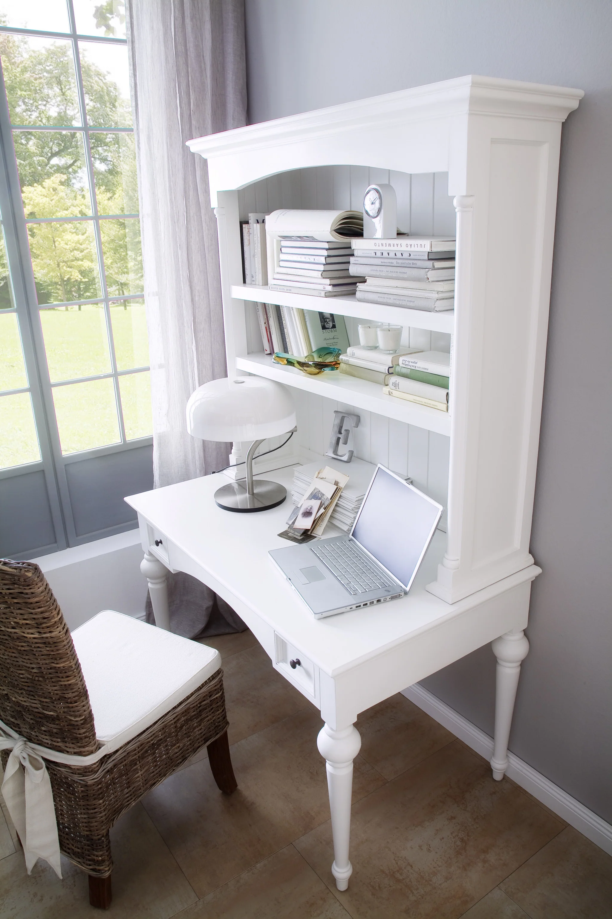 Antiqued White Provencial Writing or Computer Desk By Homeroots - Image 9