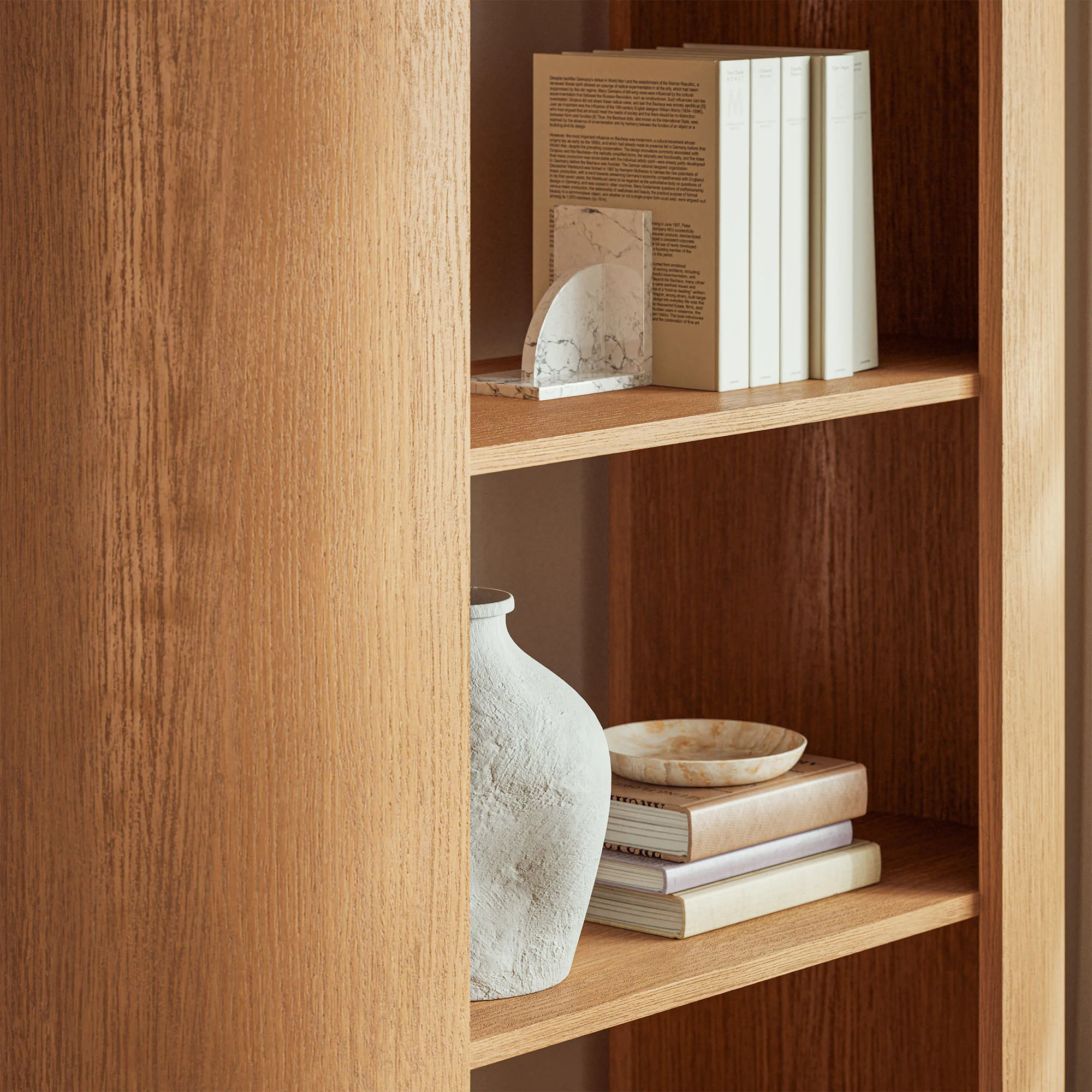 Aspect 74 Inch Curved 4 Tier Bookshelf by Modway - Image 6