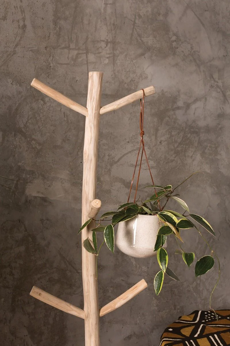 Bantha Standing Rack By Accent Decor - Image 3