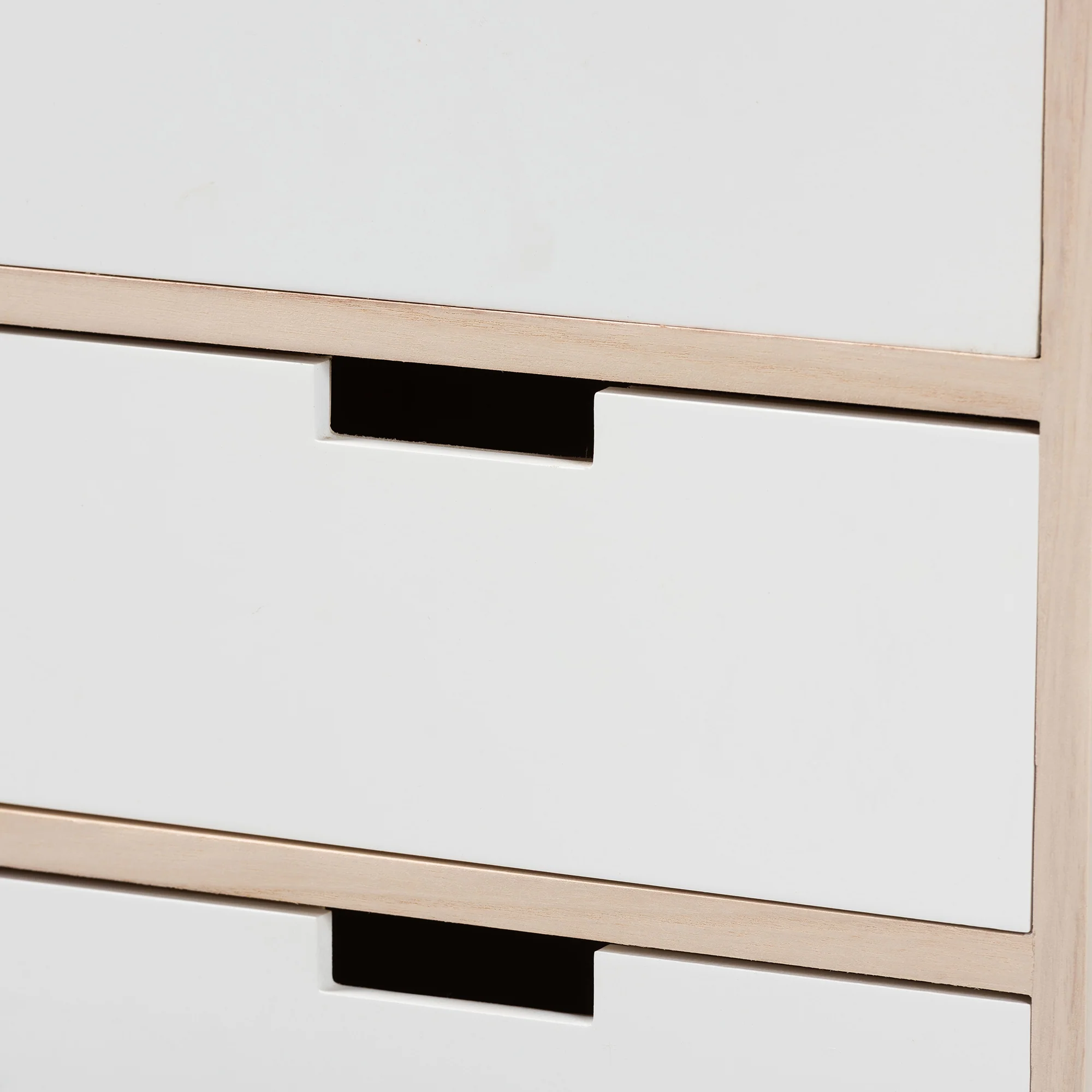 Baxton Studio Halian Mid-Century Modern Two-Tone White and Light Brown Finished Wood 3-Drawer End Table - Image 8