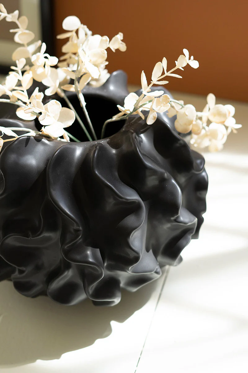 Black Coral Ceramic Vase By Kalalou - Image 3