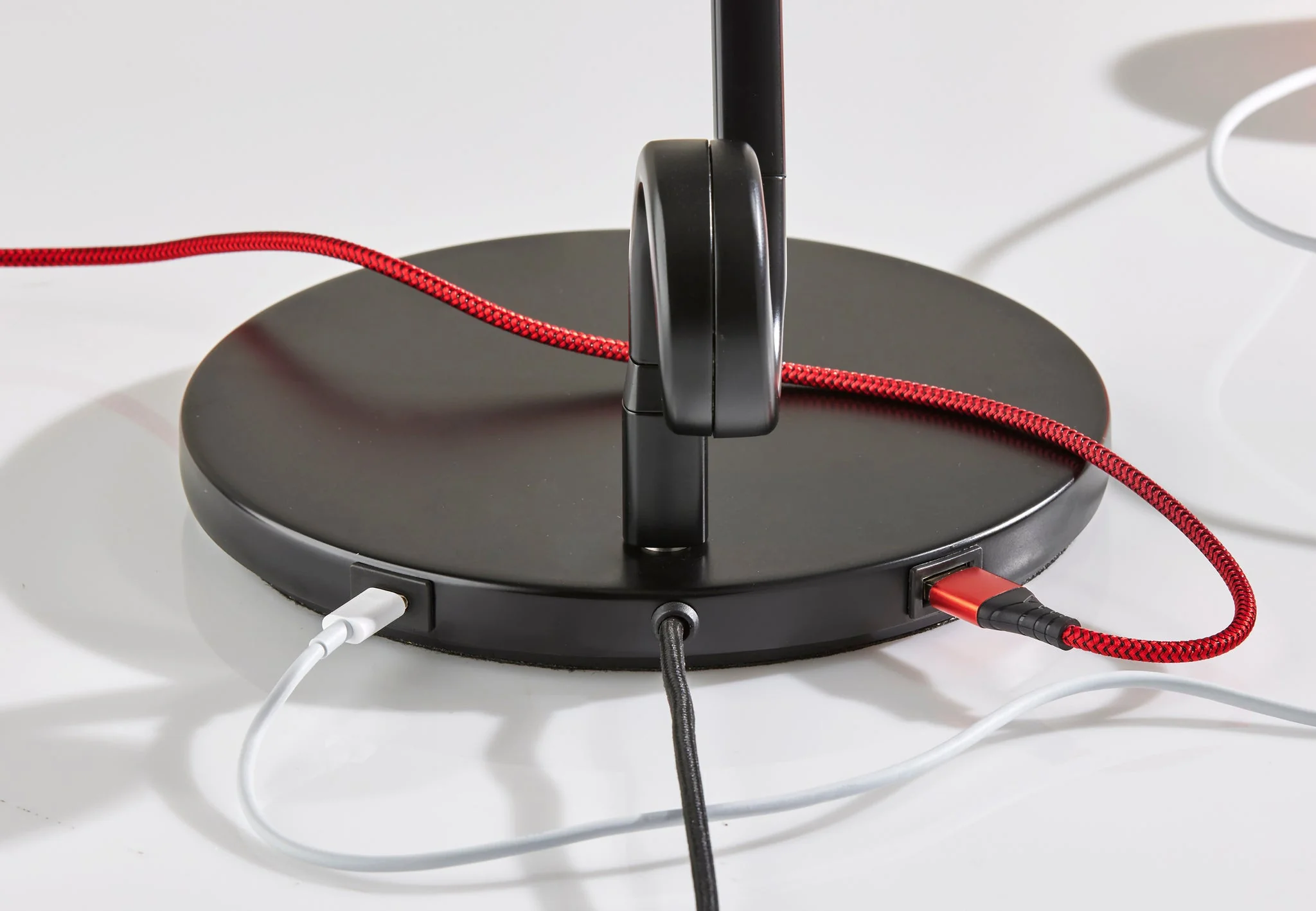 Black Metal Novelty Desk Lamp By Homeroots - Image 5