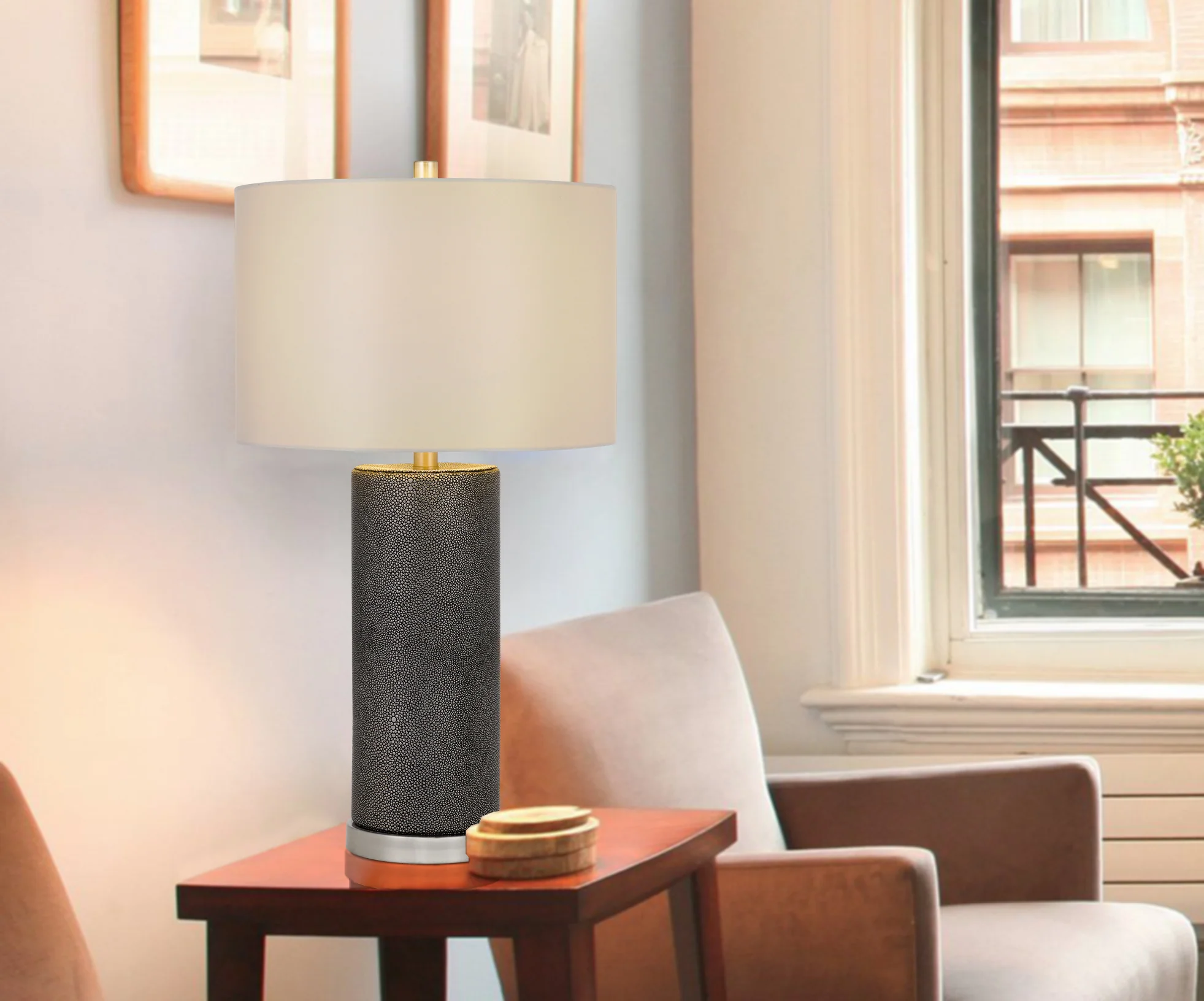 Black Metal Table Lamp With Gray Drum Shade By Homeroots - Image 3