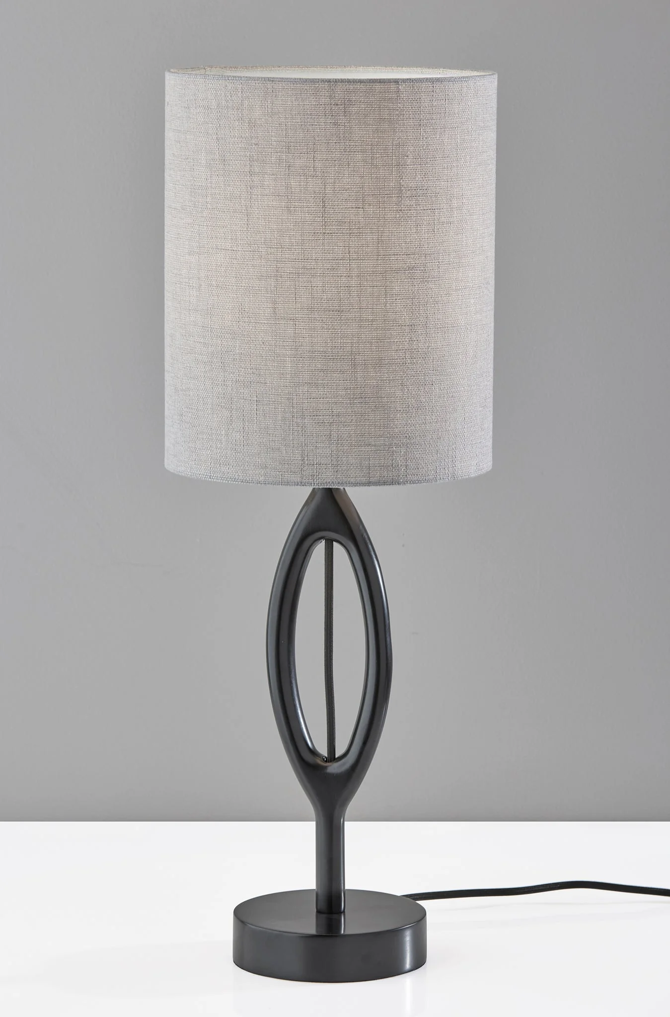 Black Solid Wood Round Table Lamp With Gray Drum Shade By Homeroots - Image 3