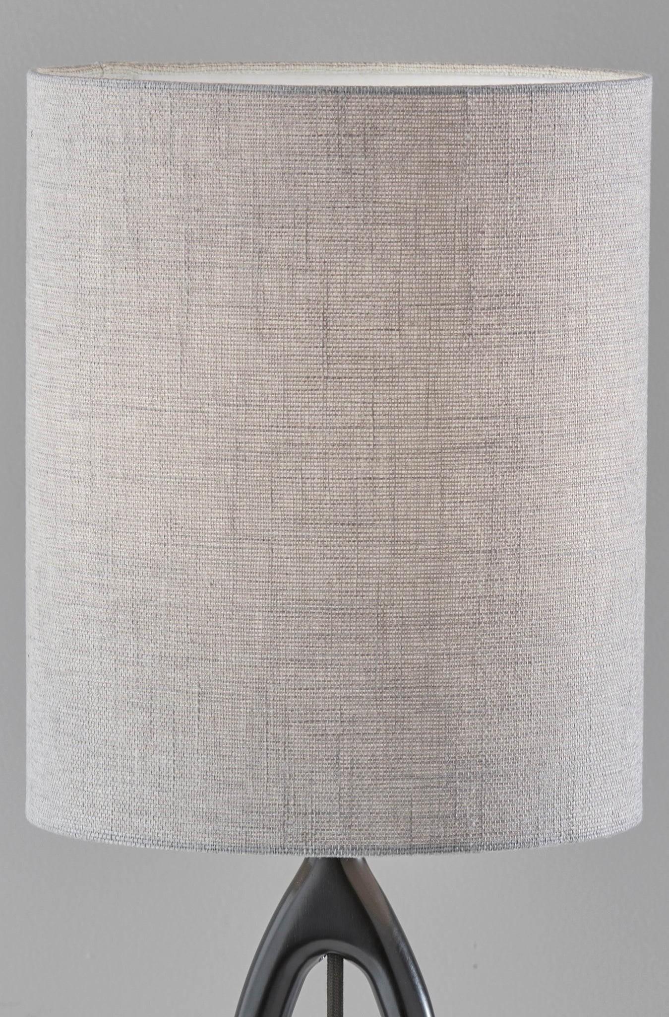 Black Solid Wood Round Table Lamp With Gray Drum Shade By Homeroots - Image 5