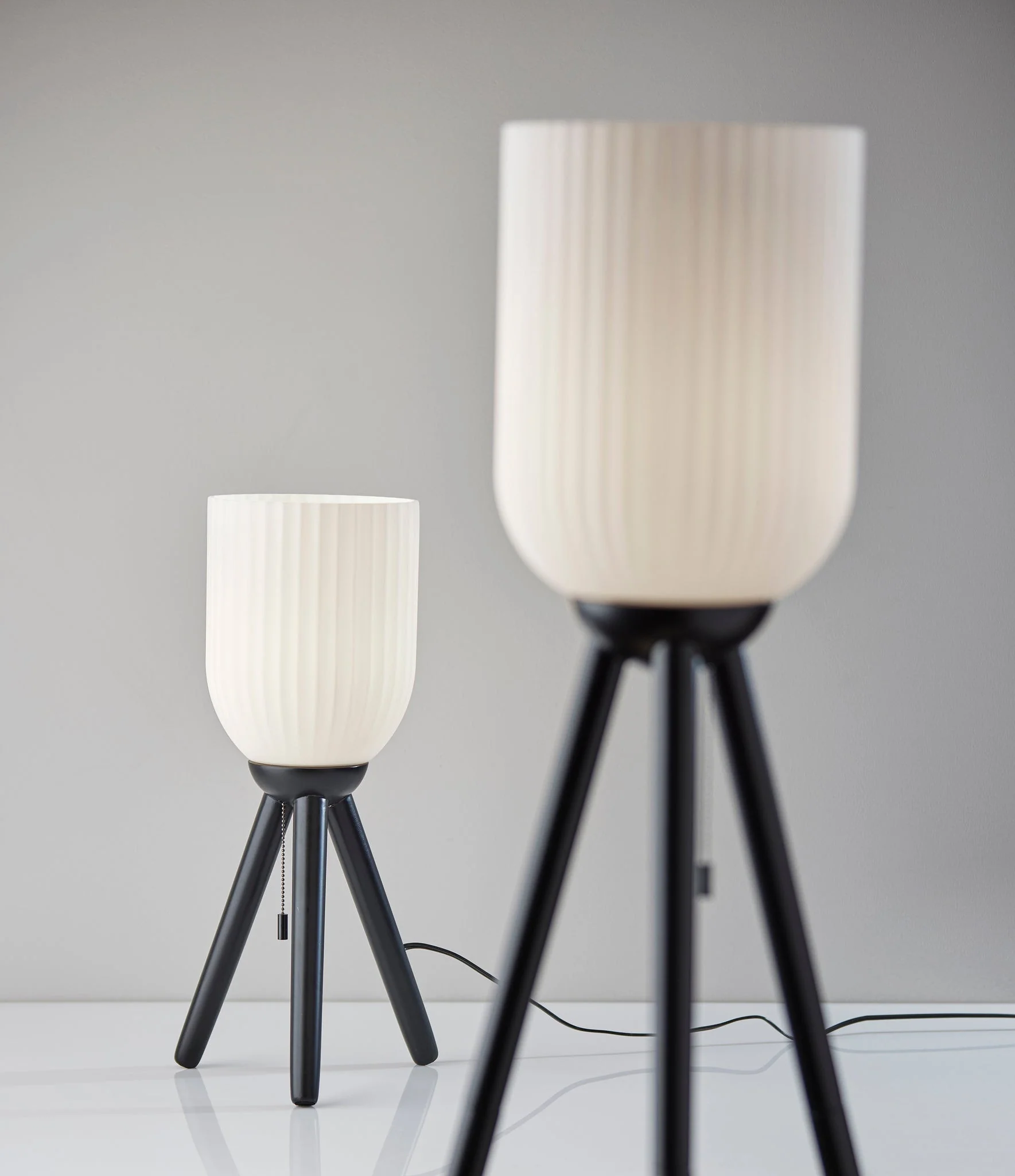 Black Solid Wood Tripod Table Lamp With White Ribbed Glass Shade By Homeroots - Image 8