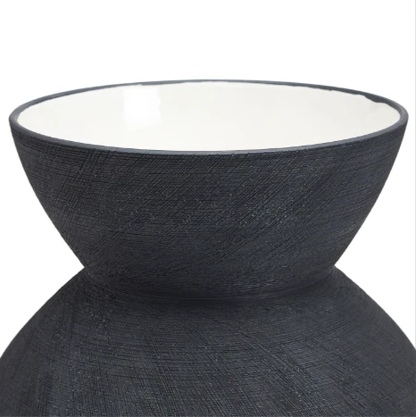 Black Steel Scratch Vase Set Of 2 By Tozai Home - Image 3