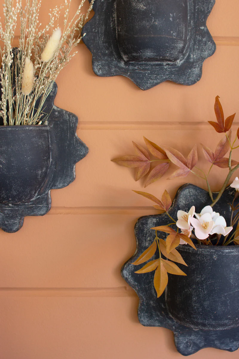 Black Wavy Clay Wall Planters Set Of 3 By Kalalou - Image 3