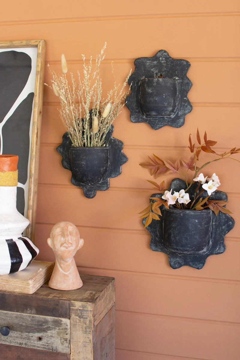 Black Wavy Clay Wall Planters Set Of 3 By Kalalou - Image 4