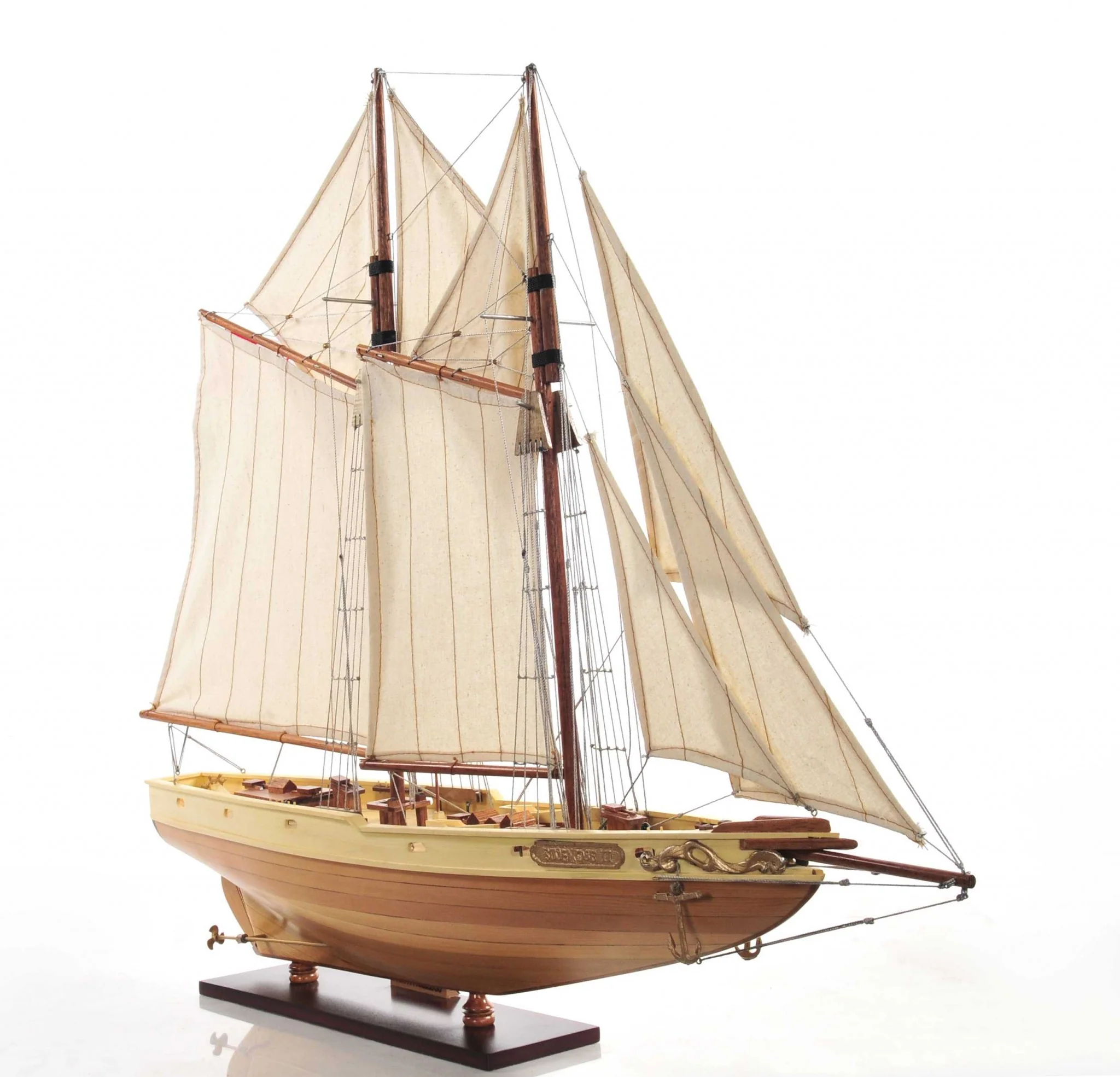 Bluenose Model in Light Brwon Finish By Homeroots - Image 3