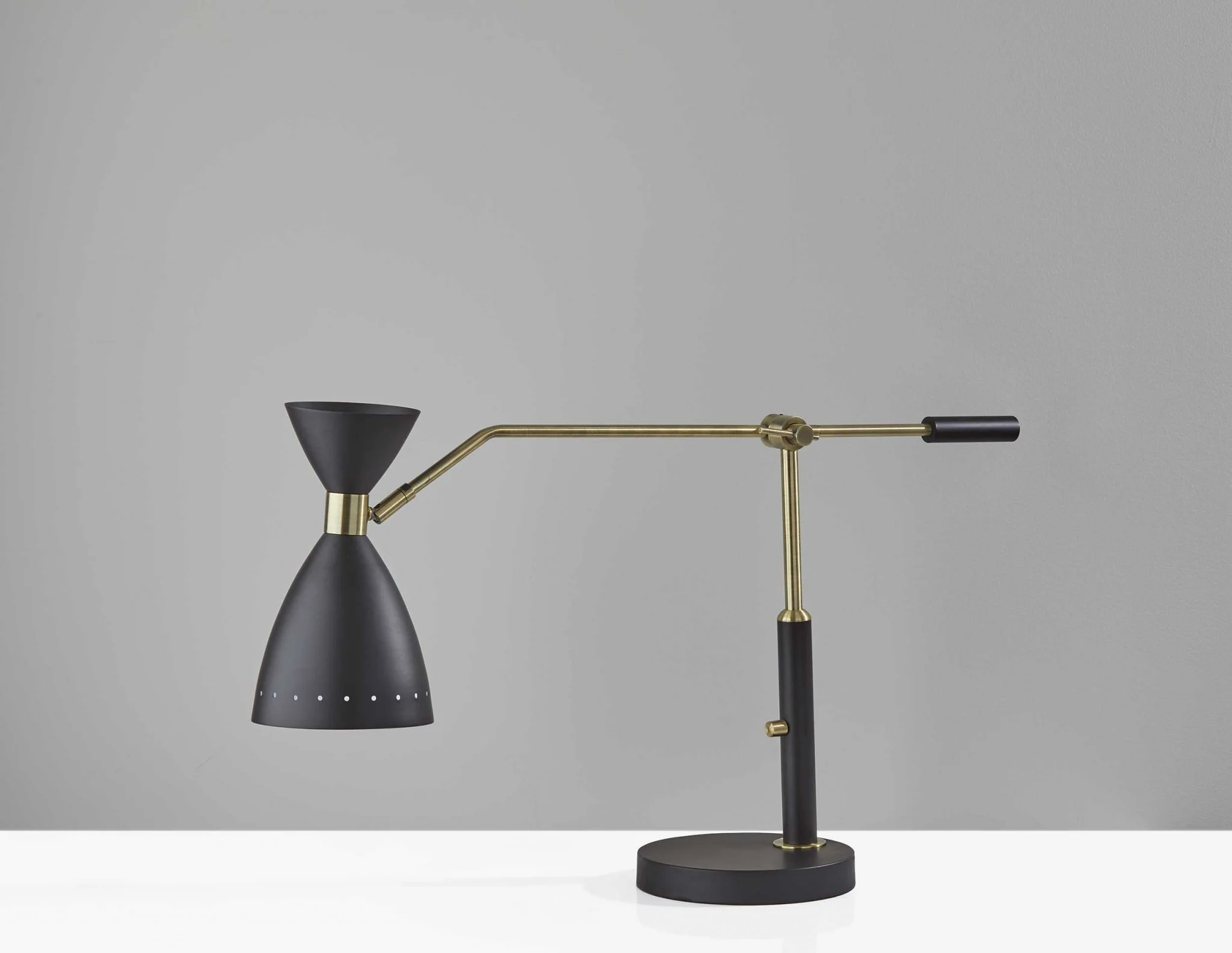 Brass Cinch Black Metal Adjustable Desk Lamp By Homeroots - Image 5