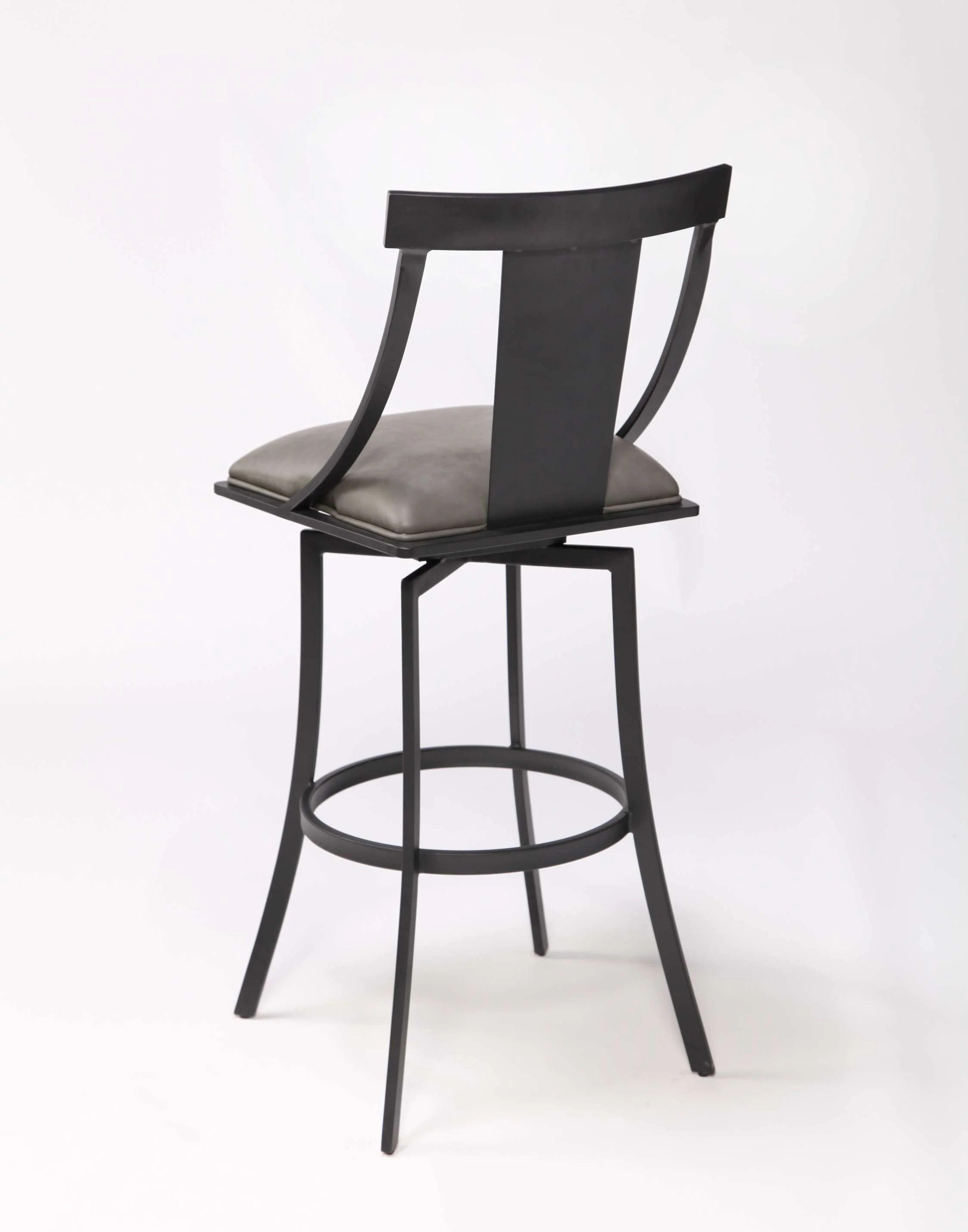 Brisbane Contemporary 26" Counter Height Barstool in Matte Black Finish and Black Faux Leather By Armen Living - Image 9
