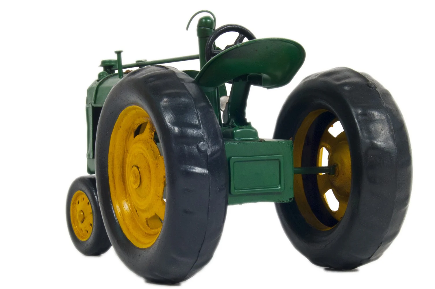 c1935 John Deere Model B Tractor Sculpture By Homeroots - Image 4