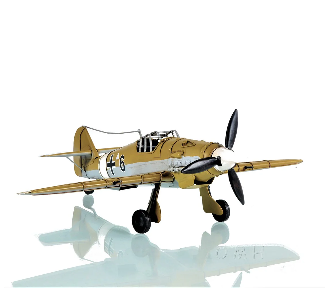 c1935 Messerschmitt BF 109 Fighter Sculpture By Homeroots - Image 3