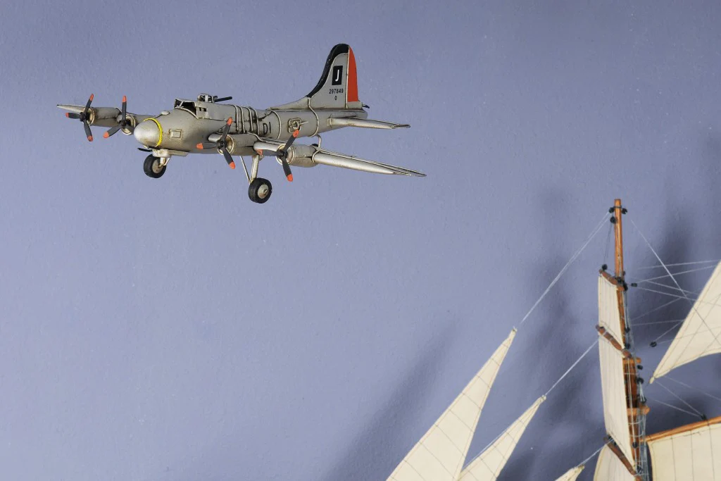 c1938 Boeing B-17 Flying Fortress Sculpture By Homeroots - Image 8