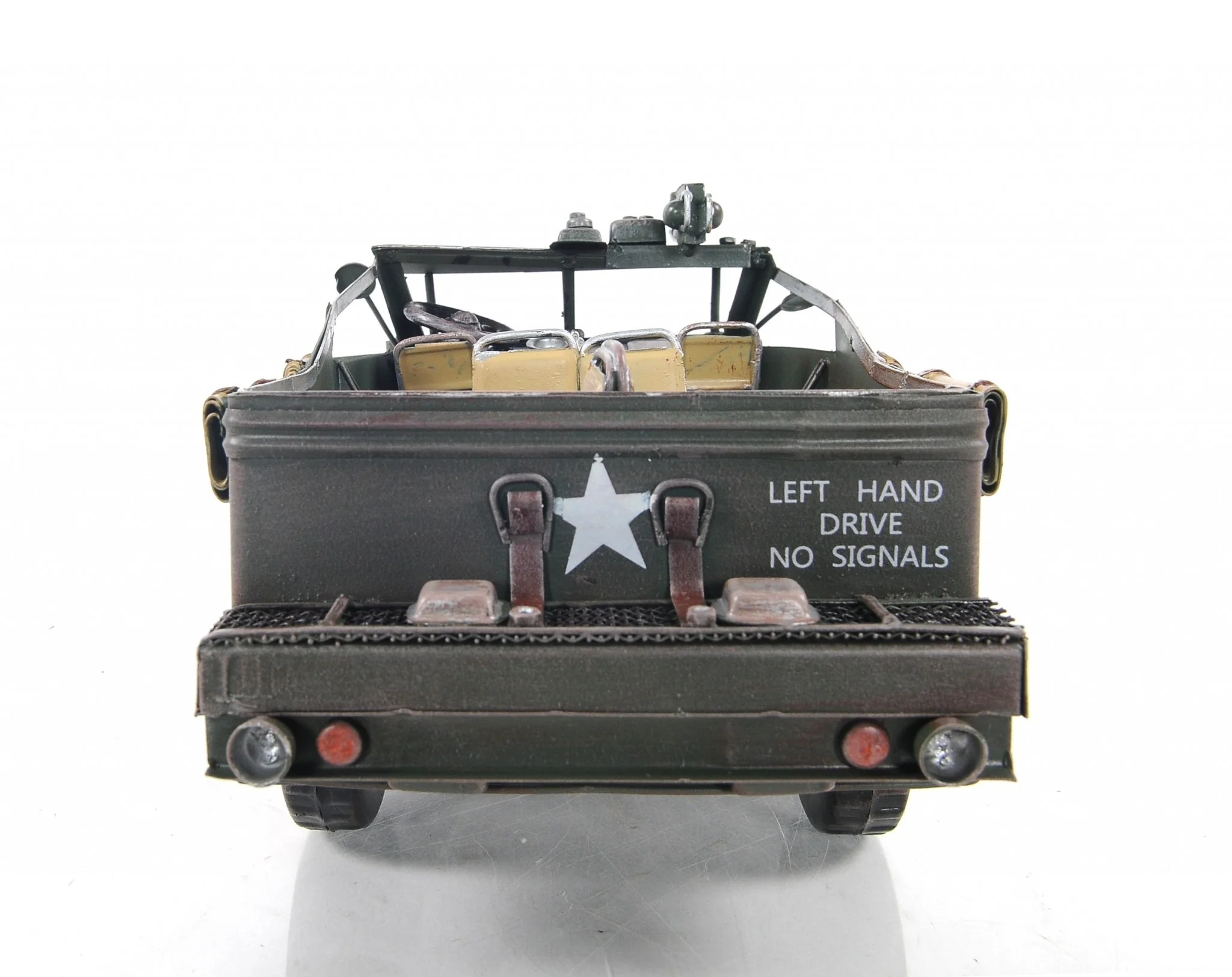 c1941 30 CWT Chevrolet 1533X2 Sculpture By Homeroots - Image 4